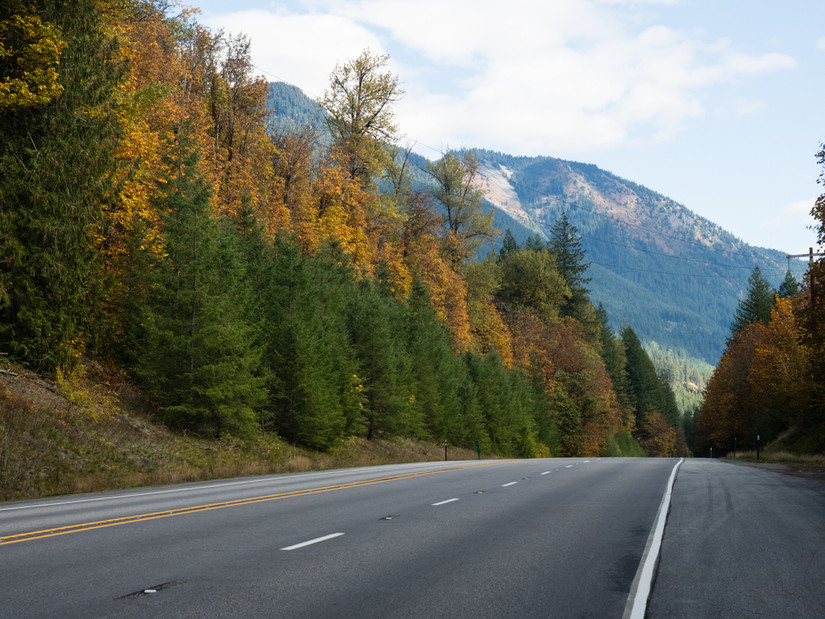 10 Scenic Road Trips Across America For Nature Lovers