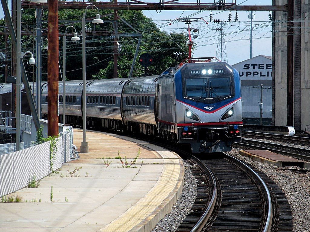 7 Scenic Train Trips On The East Coast & Their Costs