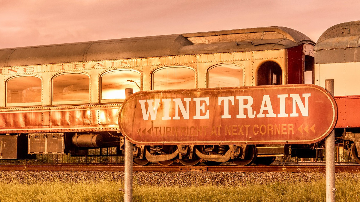 10 Affordable Yet Scenic Train Rides In California