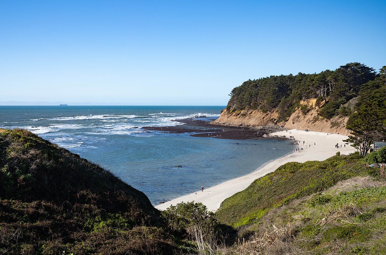 7 Secluded Beach Towns In California