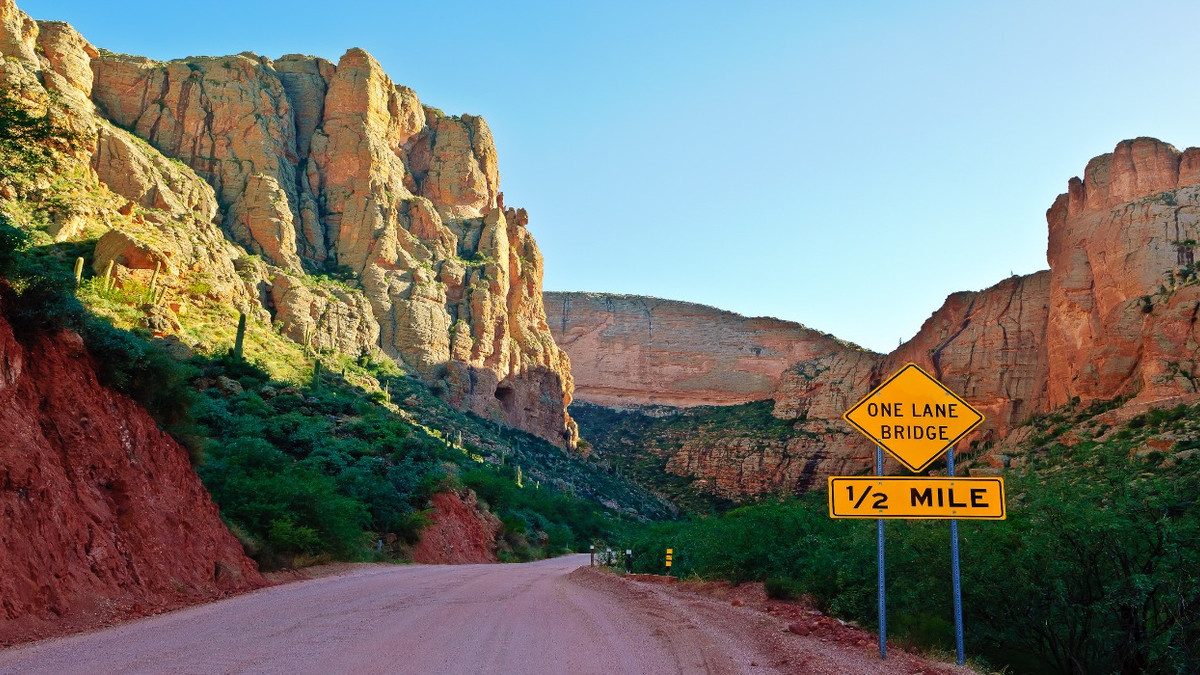 7 Arizona Road Trips With Scenic Mountain Views