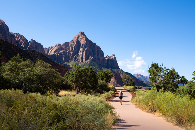 Pa'rus Trail in Zion National Park in Utah, USA