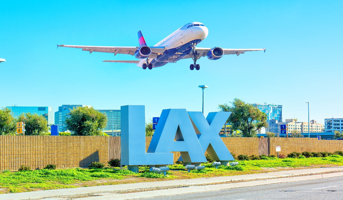 can you buy cigarettes at lax airport 7 Strange Things You Can Only Find At LAX Airport can you buy cigarettes at lax airport 7 Strange Things You Can Only Find At LAX Airport