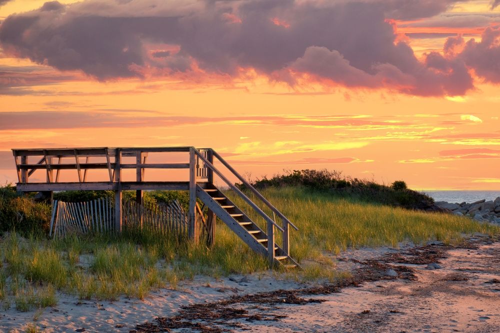 7 Cutest Summer Beach Towns In Cape Cod