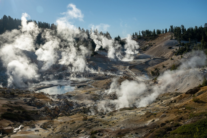 Bumpass Hell Hydrothermal area in Lassen Volcanic National Park, California, USA
