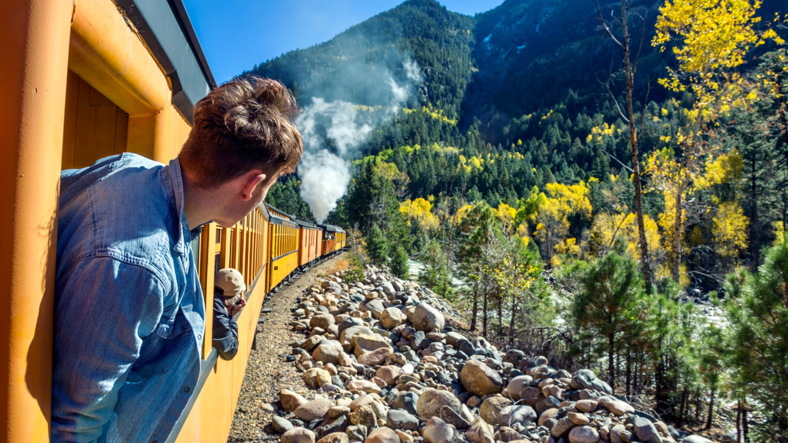 7 Of The Most Dangerous Train Routes In North America