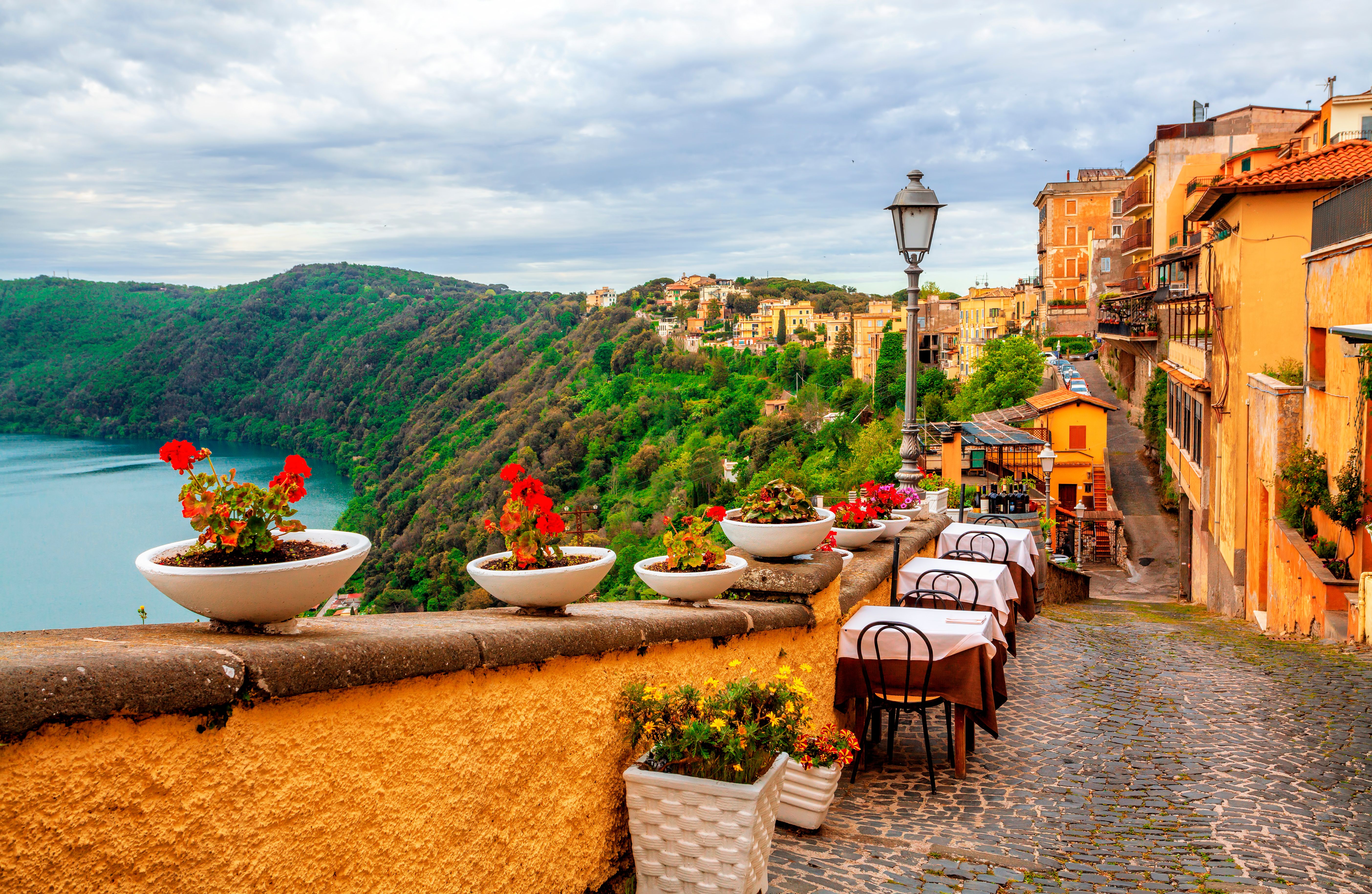 7 Underrated Tourist Towns Near Rome Worth A Visit