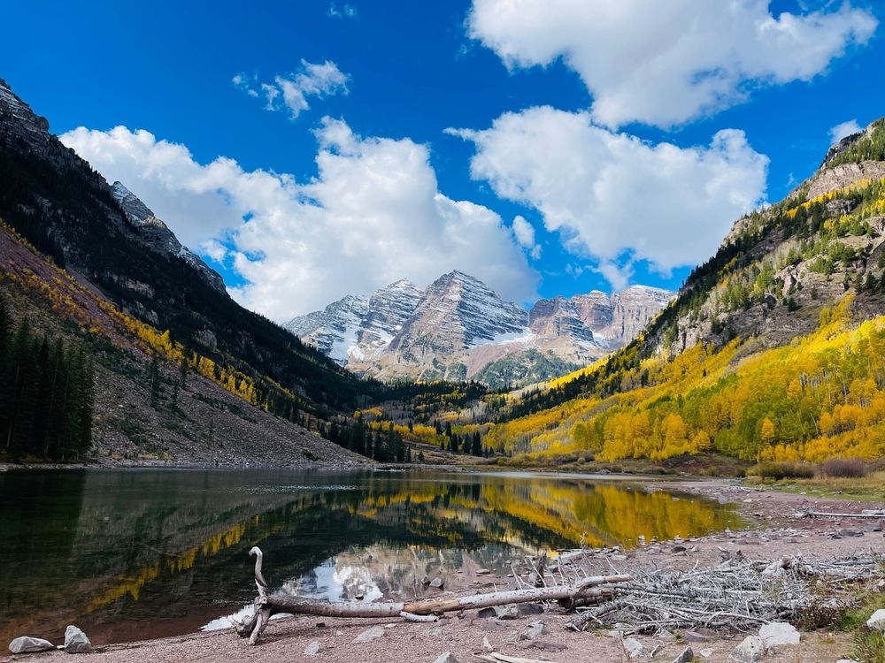 7 Most Beautiful Alpine Lakes To Hike In Colorado