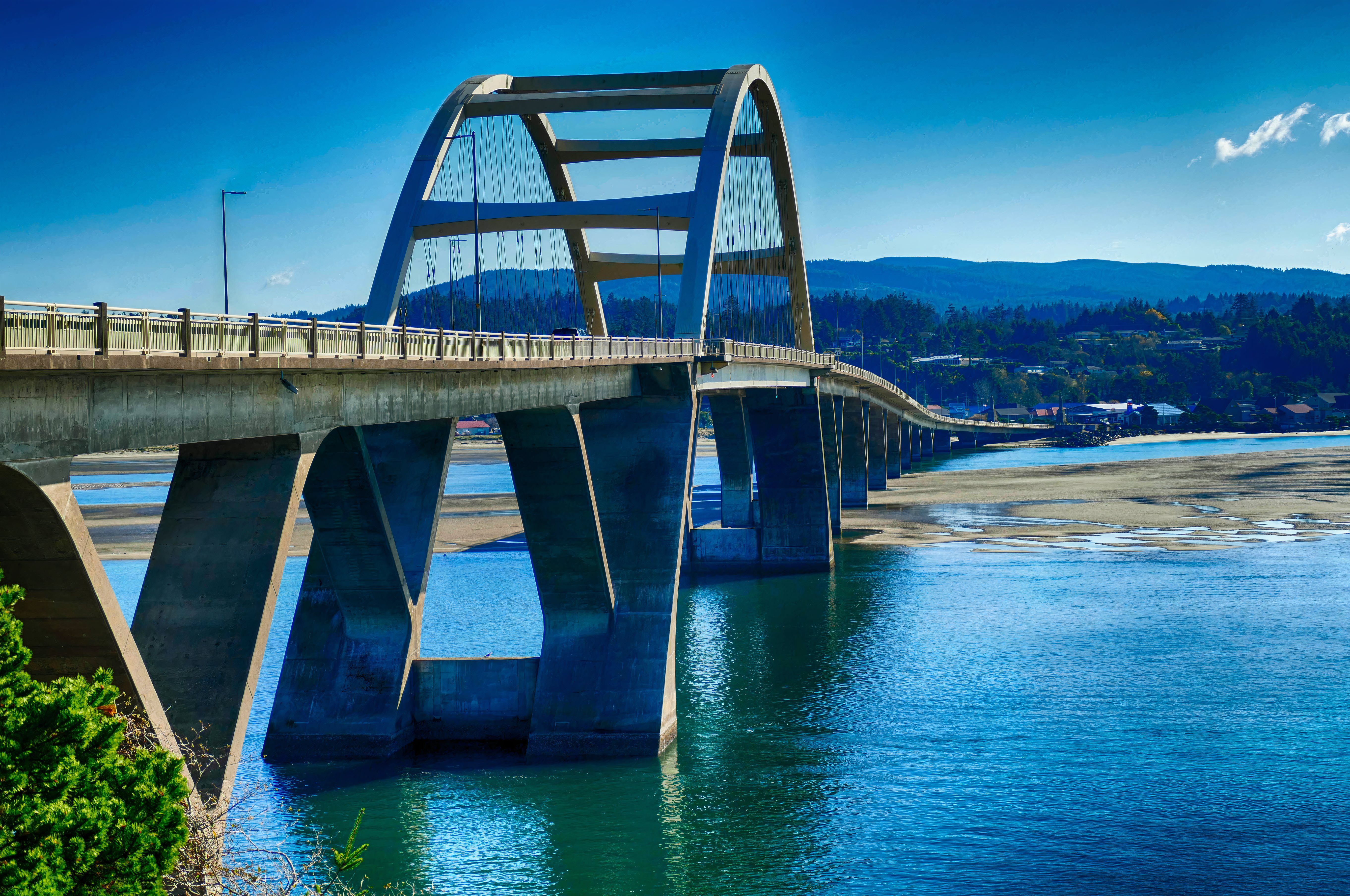 7 Scenic Small Towns In Oregon Right On The Beach
