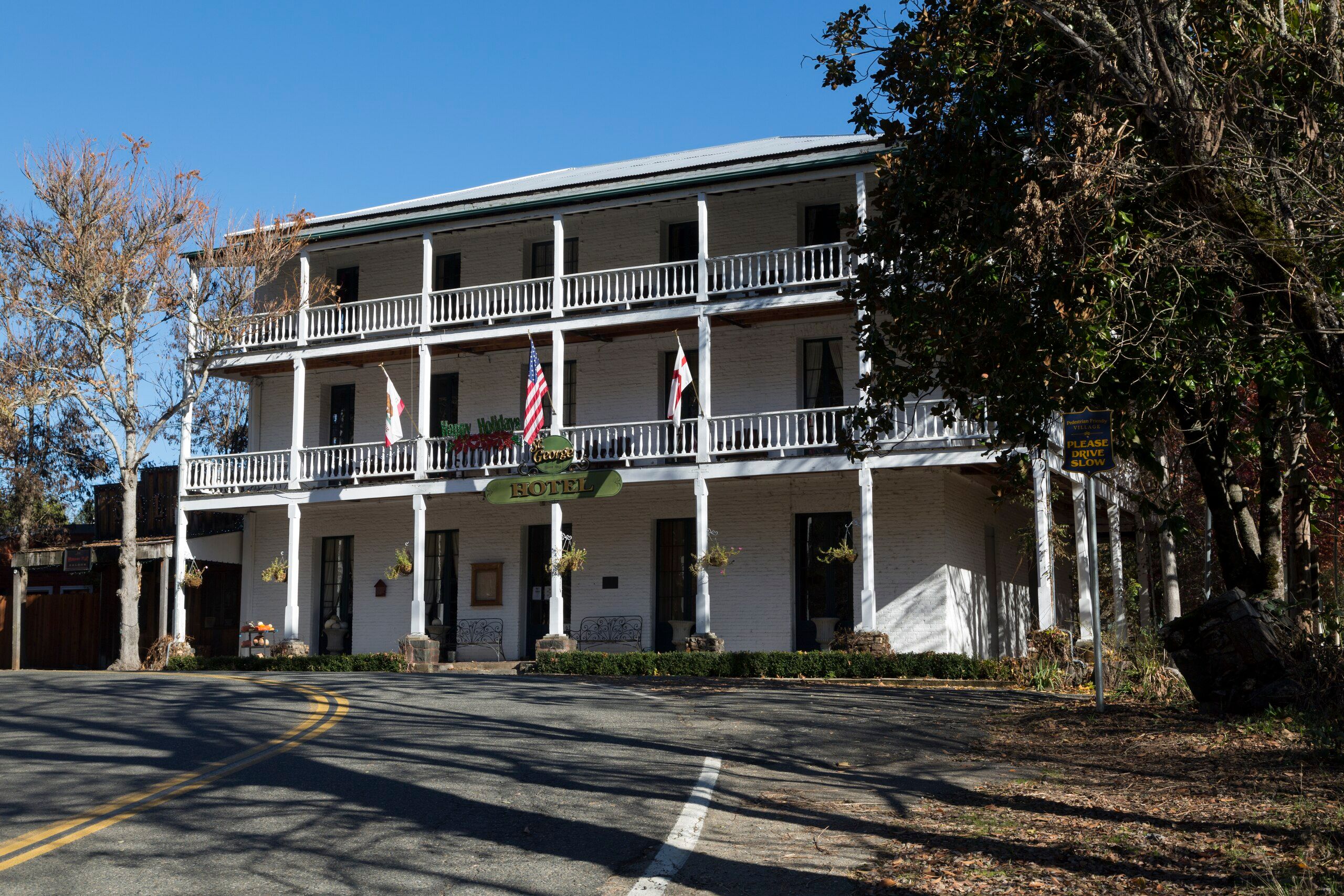 8 Scenic But Underrated Mountain Towns In The Sierra Nevada