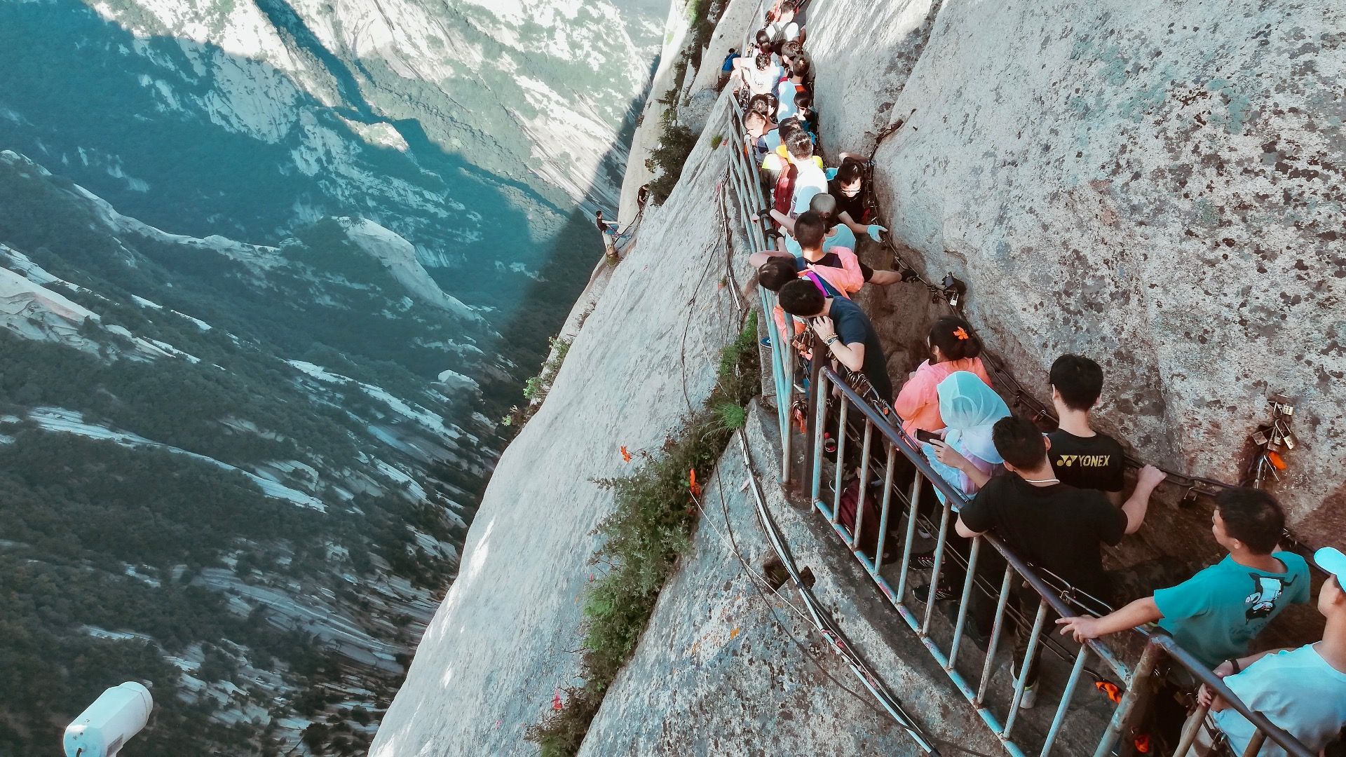 Is This The Most Dangerous Hike In The World?, image size:1920x1080