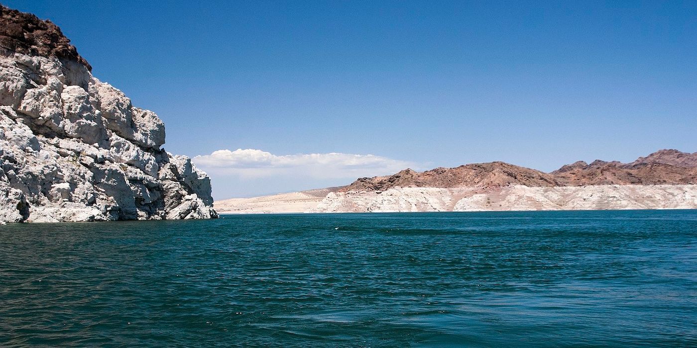 The Largest Manmade Lake In The US Has An Impressive Water Capacity Of ...