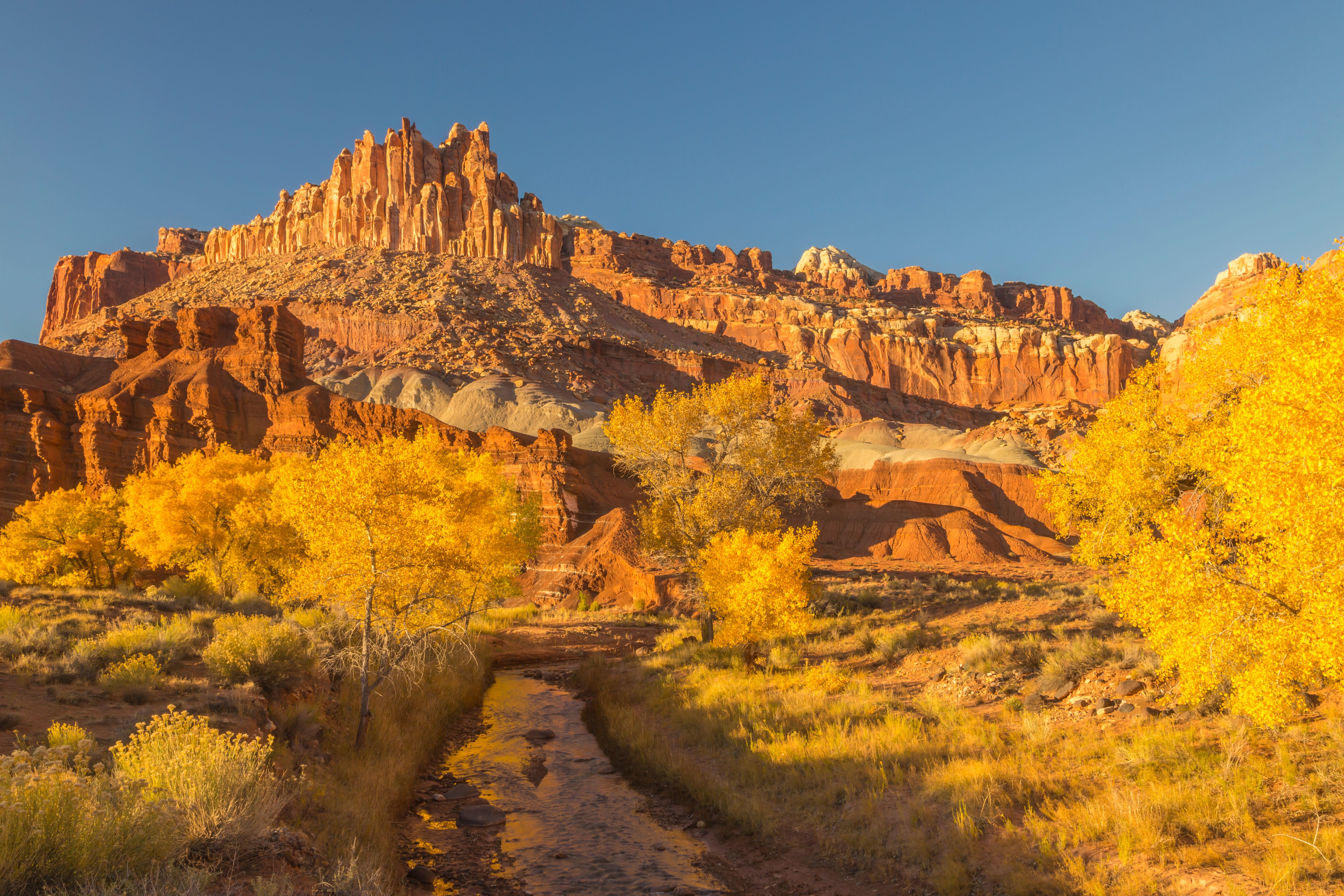 What To Know About Visiting Utah's National Parks In Fall