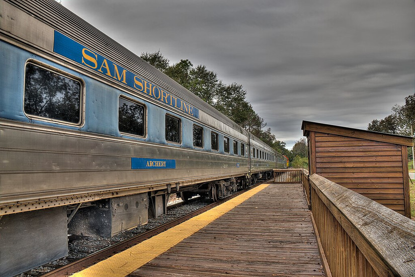 Skip The Road Trip: 6 Trains That Show Off Georgia's Fall Beauty