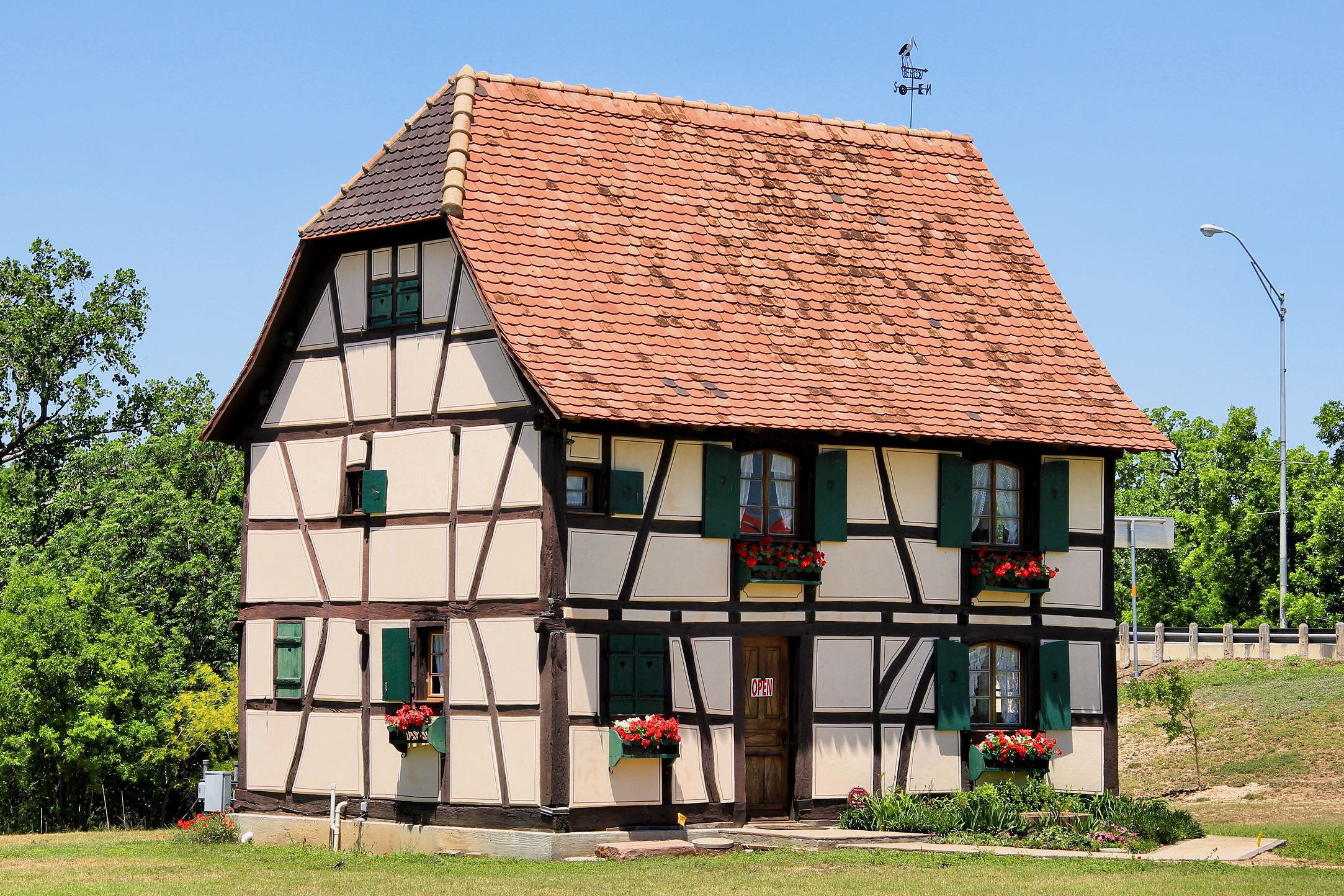 7 Small Towns In America With Leavenworth Vibes