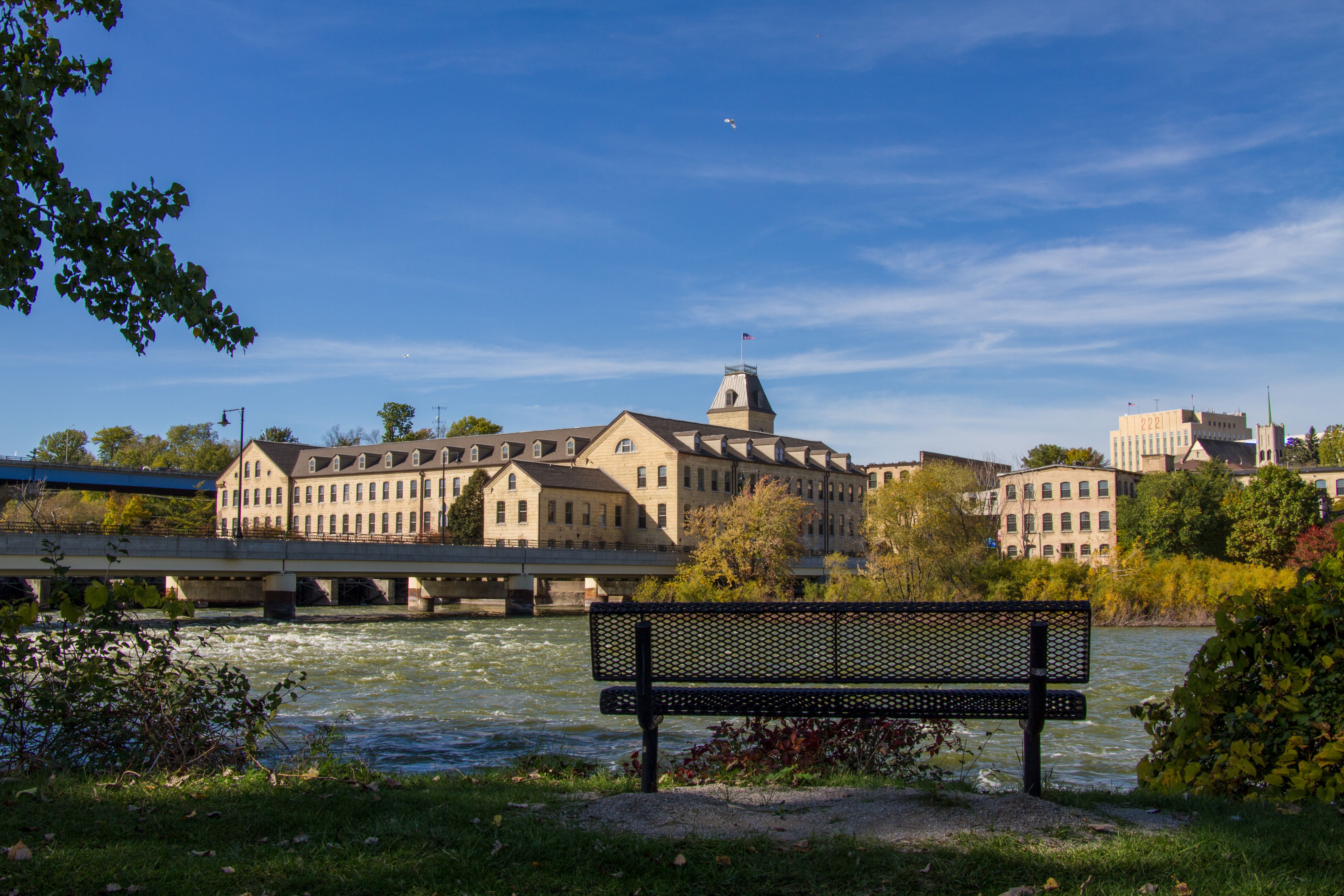 7 Coolest Small Towns In America With The Best Quality Of Life