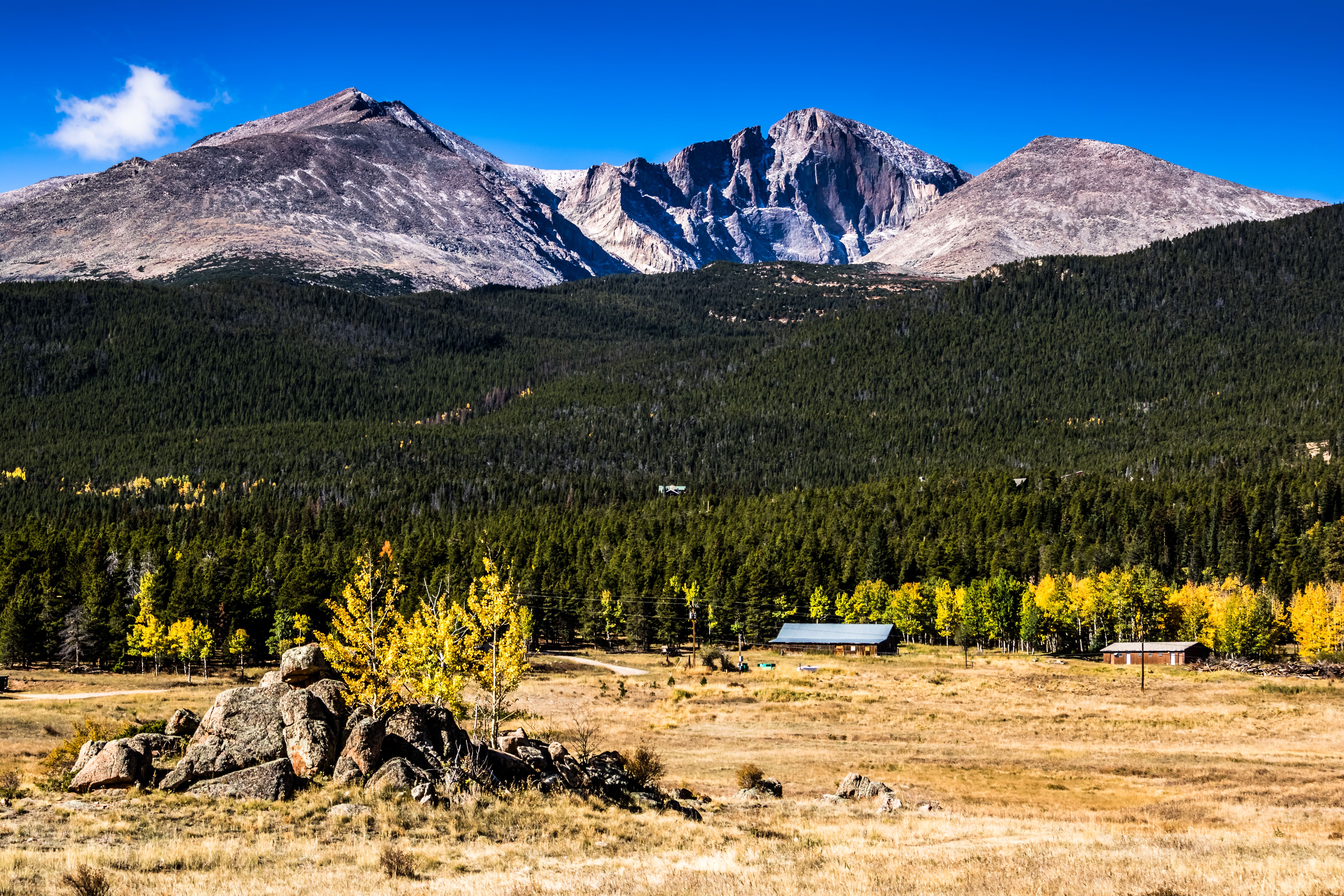 Here's How To Score A Colorado National Parks Pass For 2025