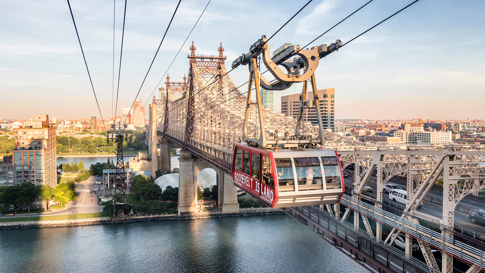 Ride This 3 Tram In The Sky For The Best Views Of NYC ride-this-3-tram-in-the-sky-for-the-best-views-of-nyc