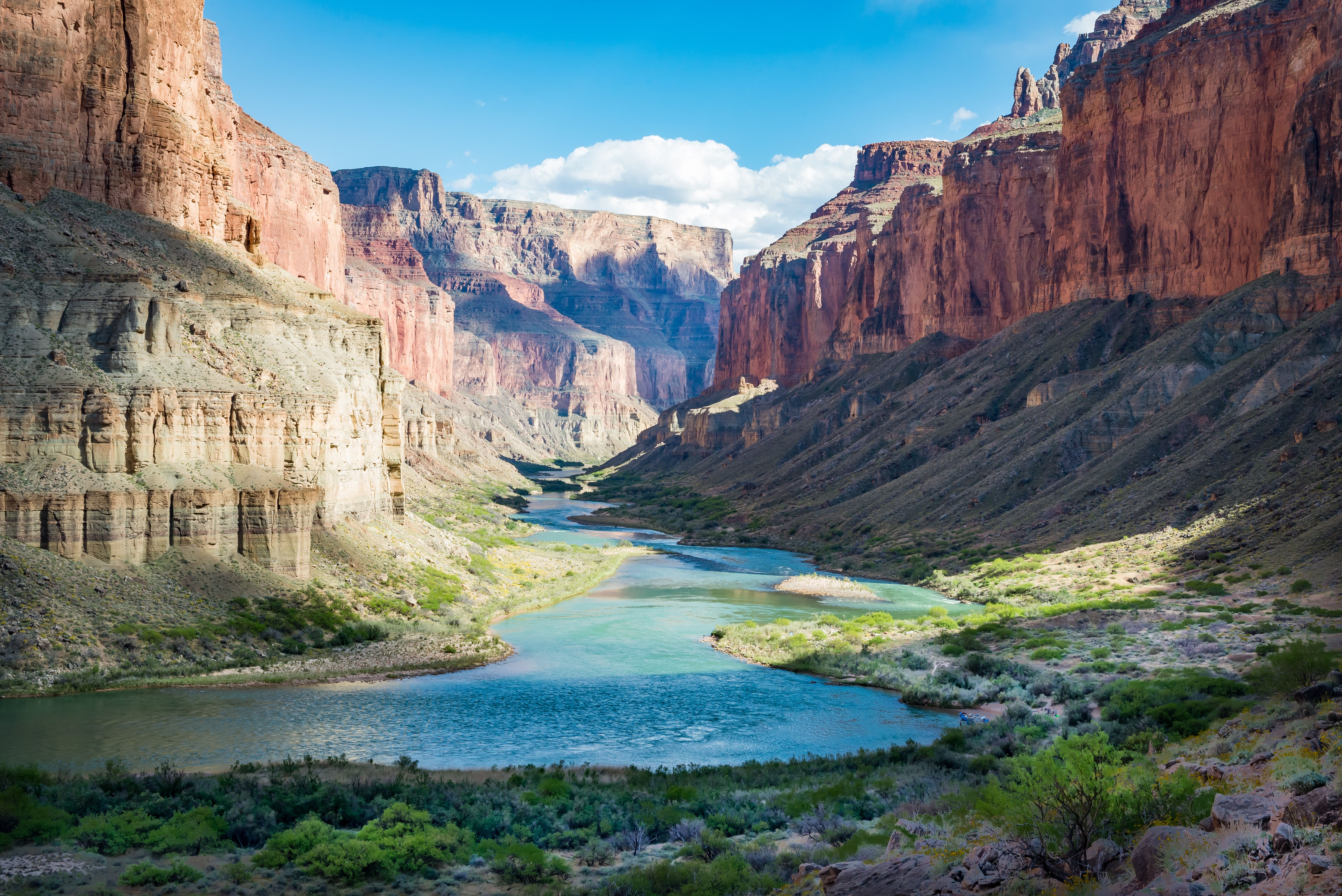 Canyon Versus Gorge: What's The Difference?