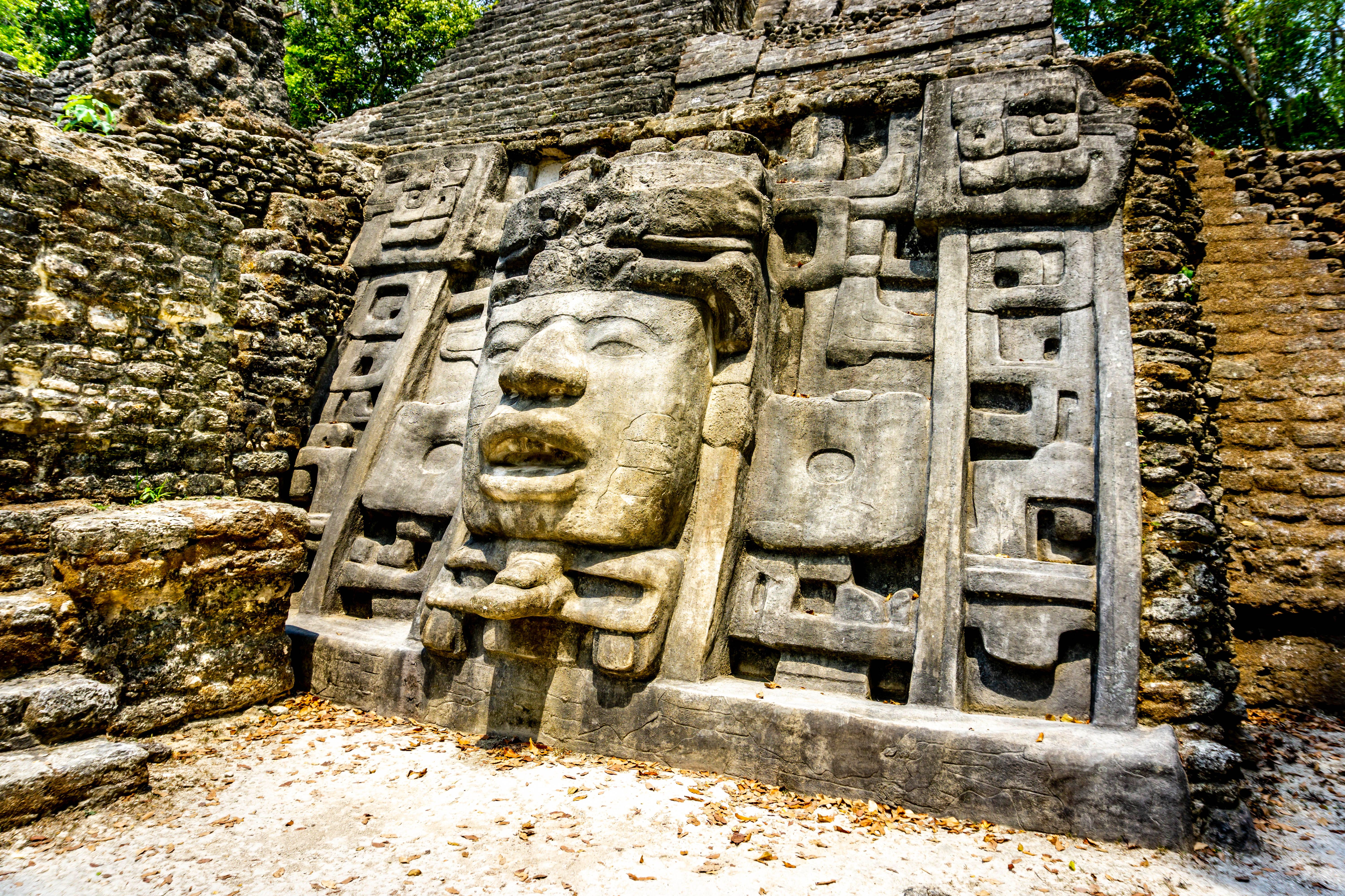 7 Civilizations That Were Extremely Advanced For Their Time