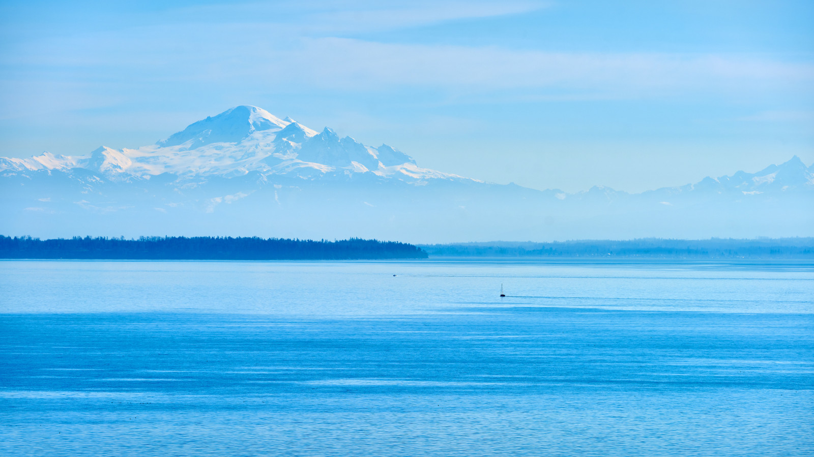 You Need A Passport To Visit This Stunning Small Washington Town