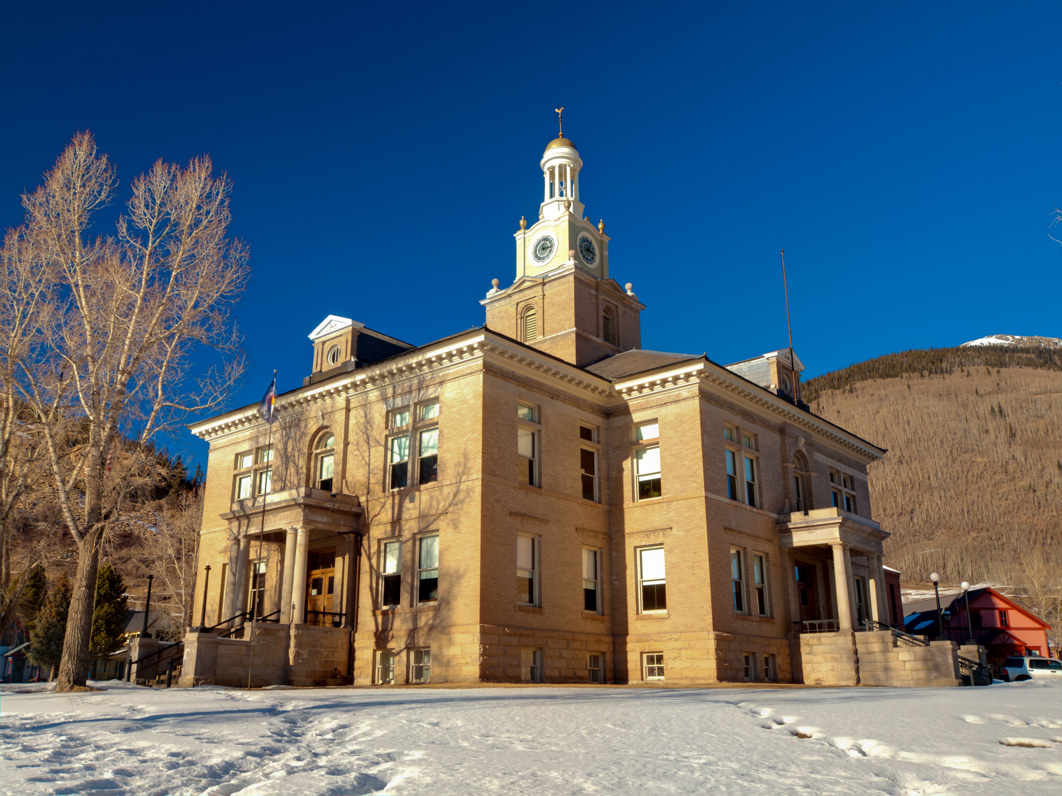 10 Best Small Mountain Towns In Colorado To Visit This Winter