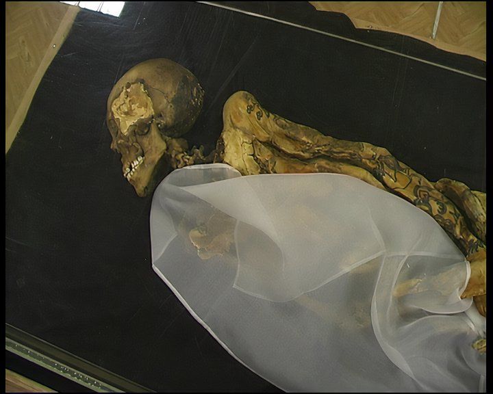 These Incredible Discoveries Turned Out To Be Hoaxes