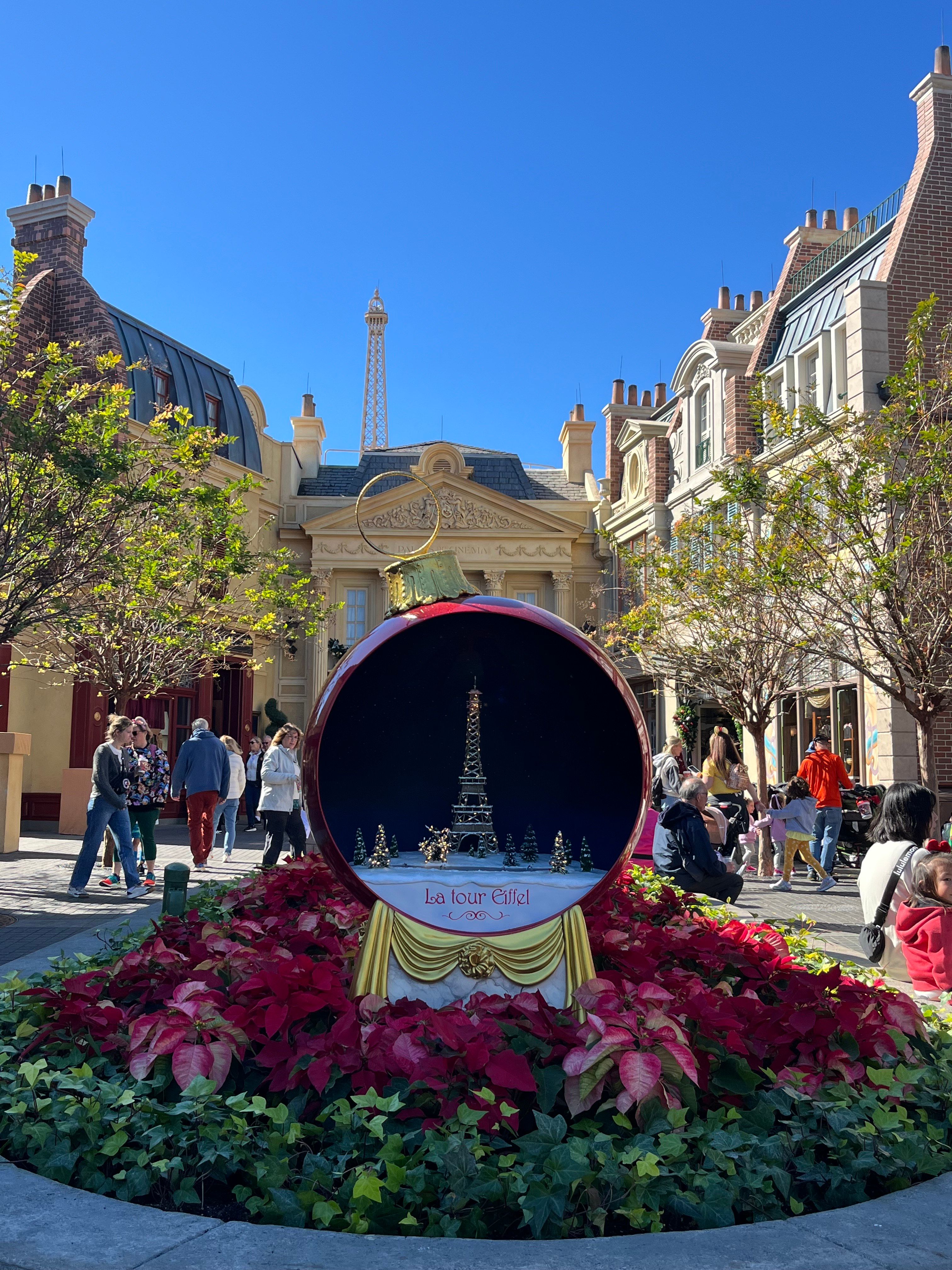 Tourists Can Expect These Changes At Disney World During The Holidays