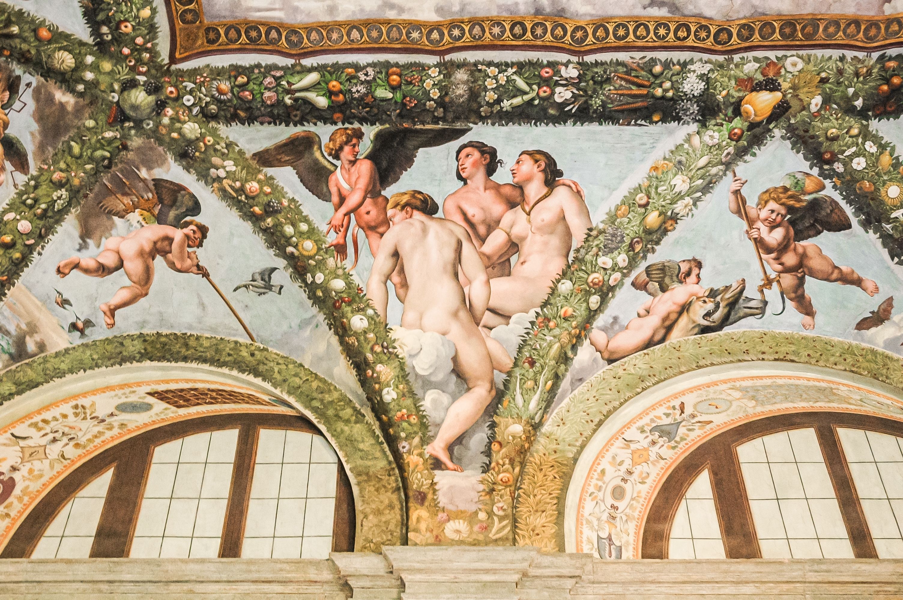 Hidden 17th-Century Frescoes Discovered by an Electrician at