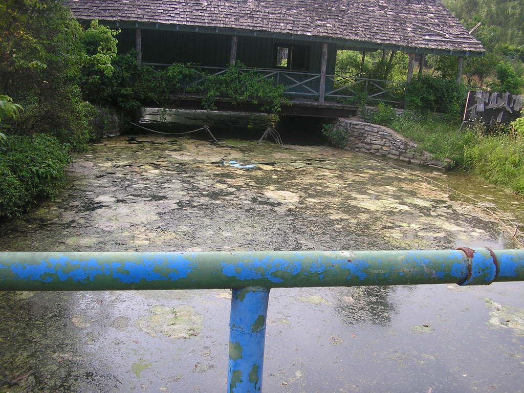 These Abandoned Amusement Parks In The U.S. Are Still Decaying Today
