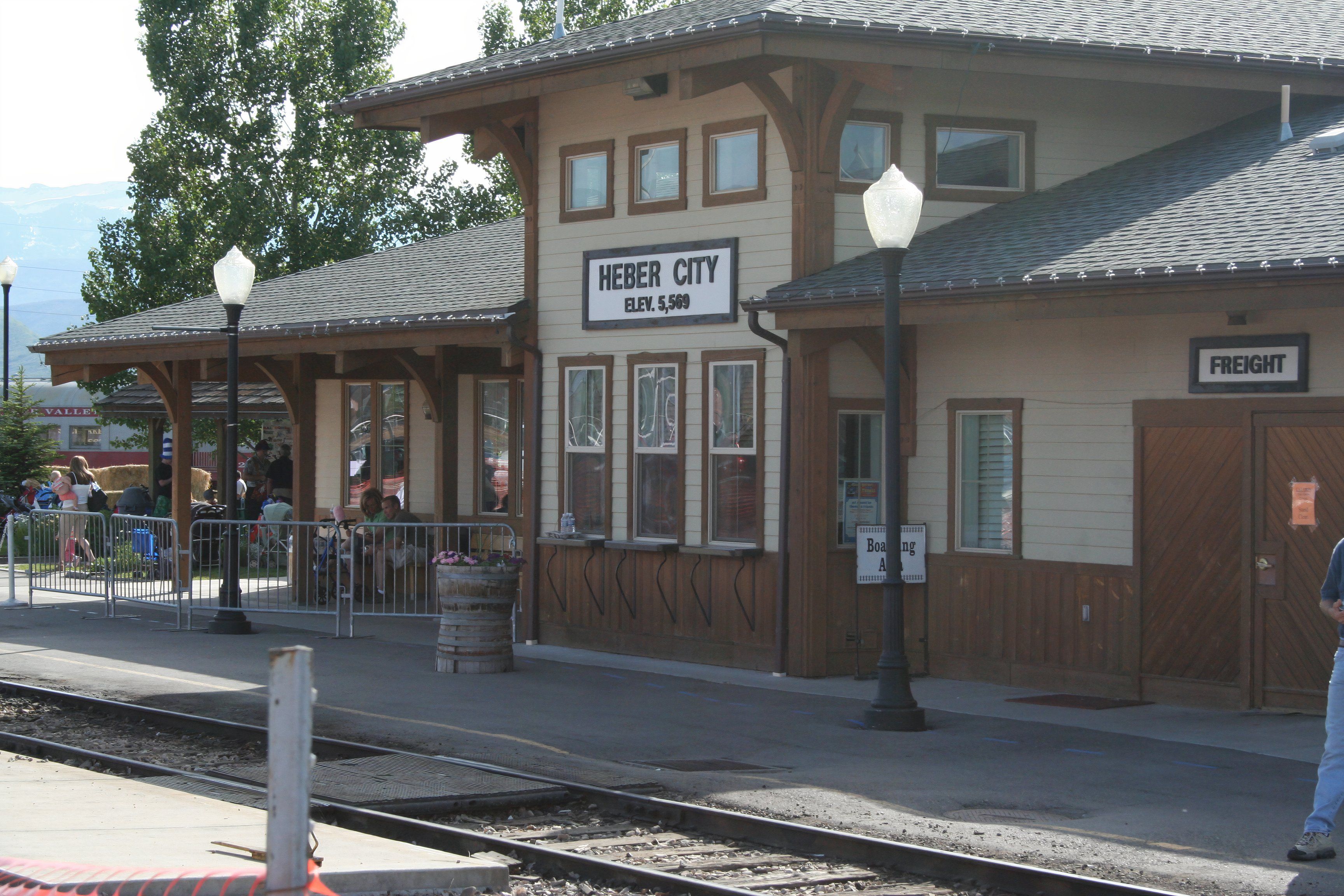 The Underrated Utah Mountain Town On Salt Lake City's Doorstep You've ...