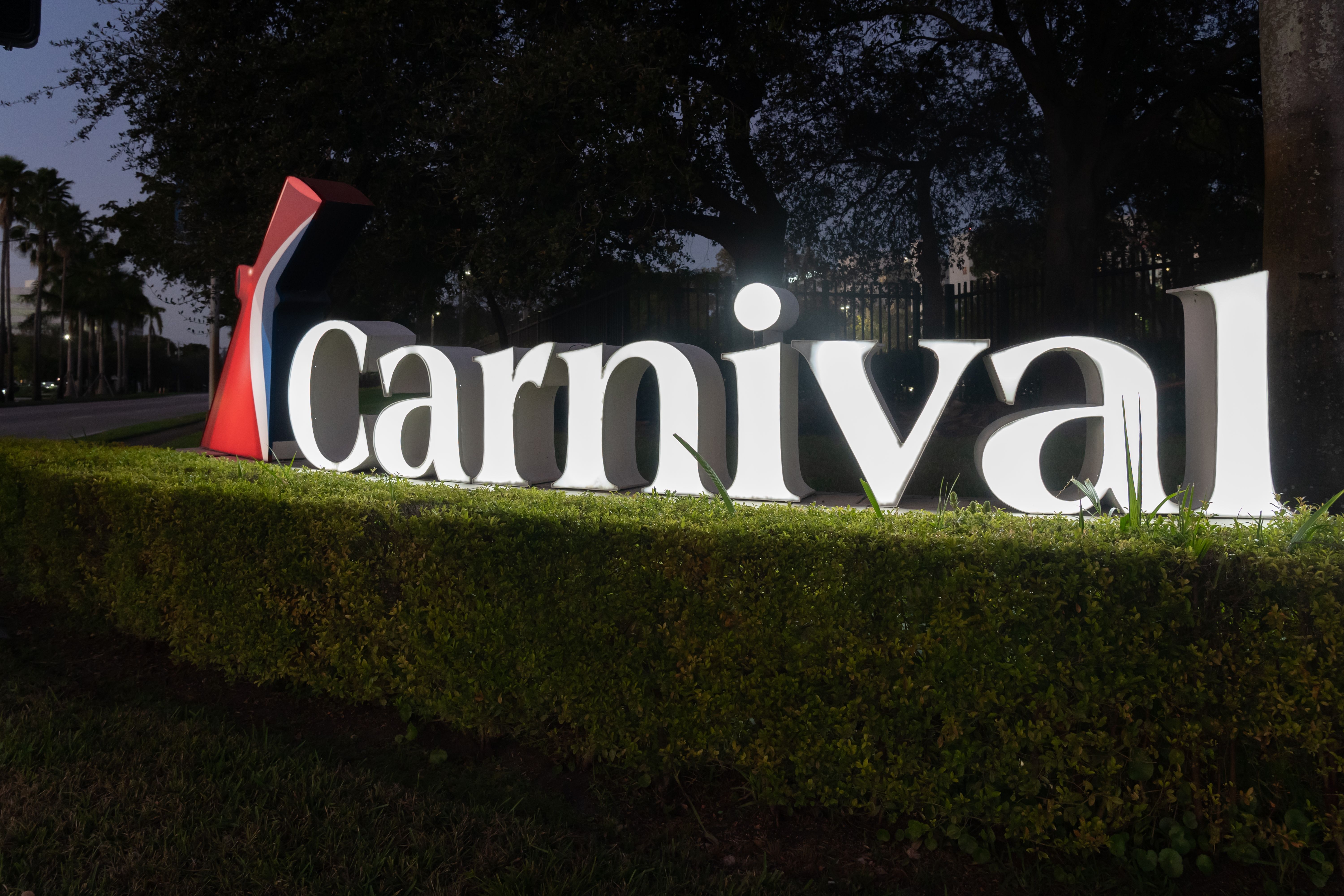 Breaking Down Carnival Cruise Line's VIFP Club, And If It's Worth It