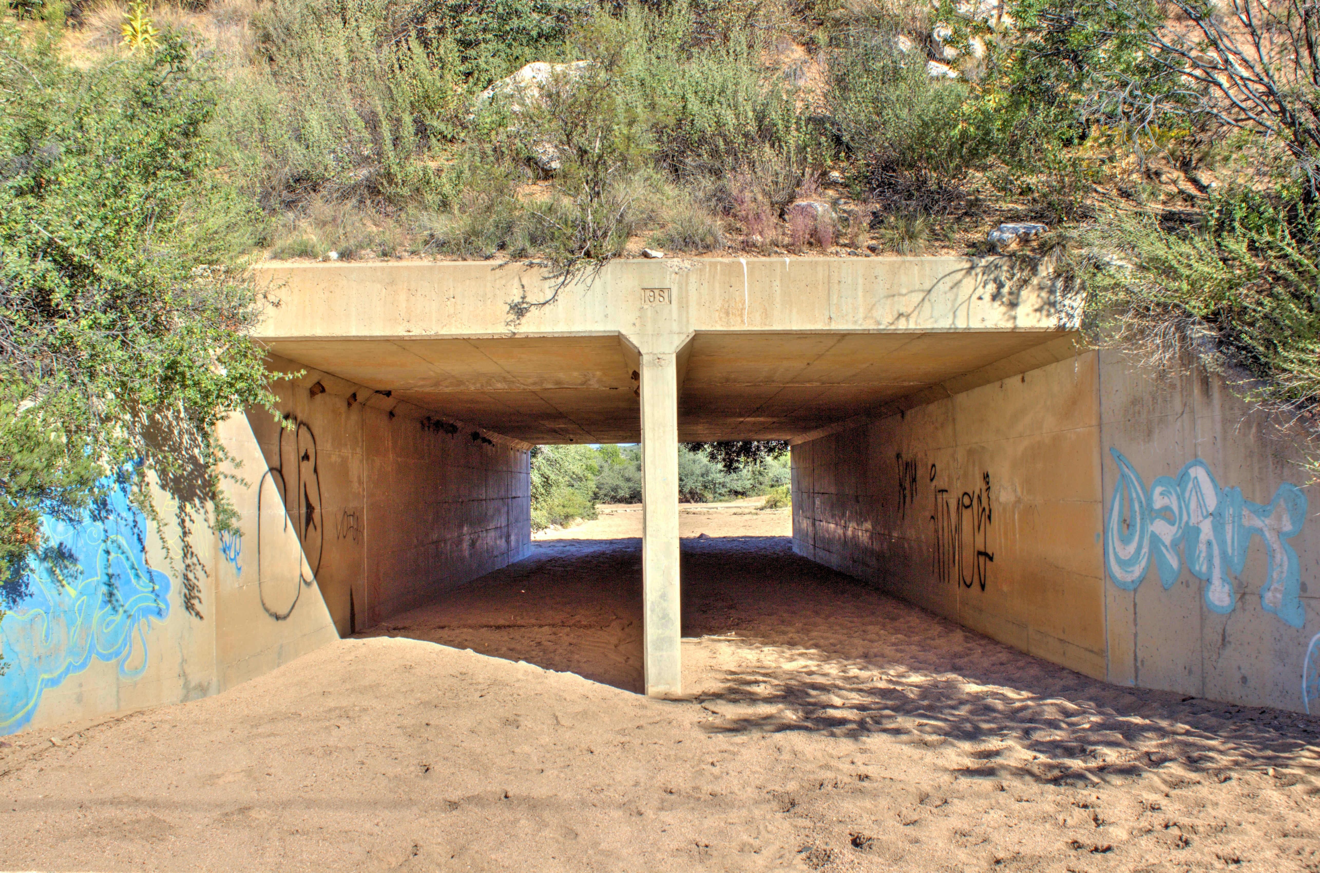 This Arizona Town With A Strange Name Is An Unusual But Scenic Spot