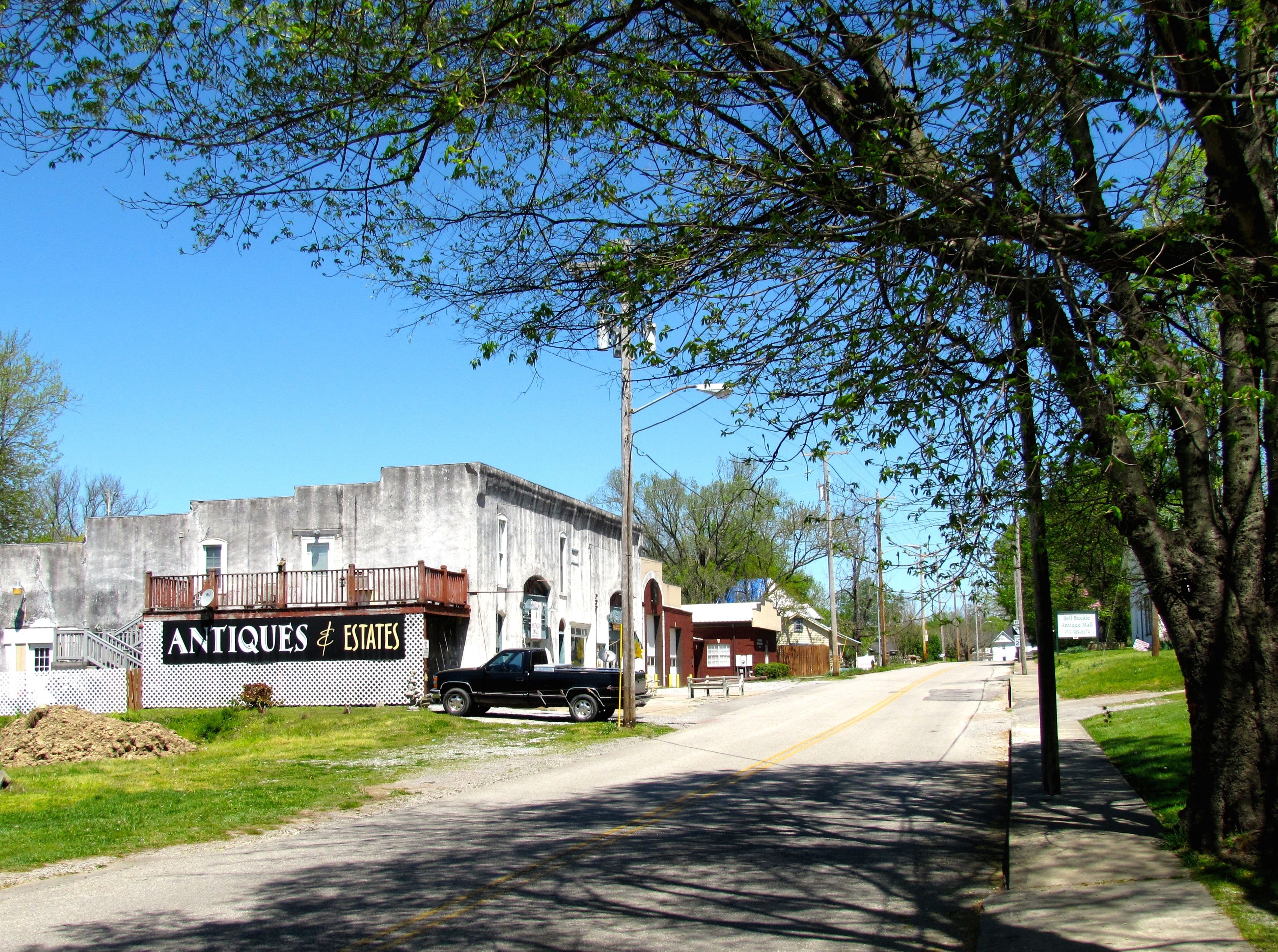 This Cute Victorian Town Is One Of Tennessee's Most Underrated ...