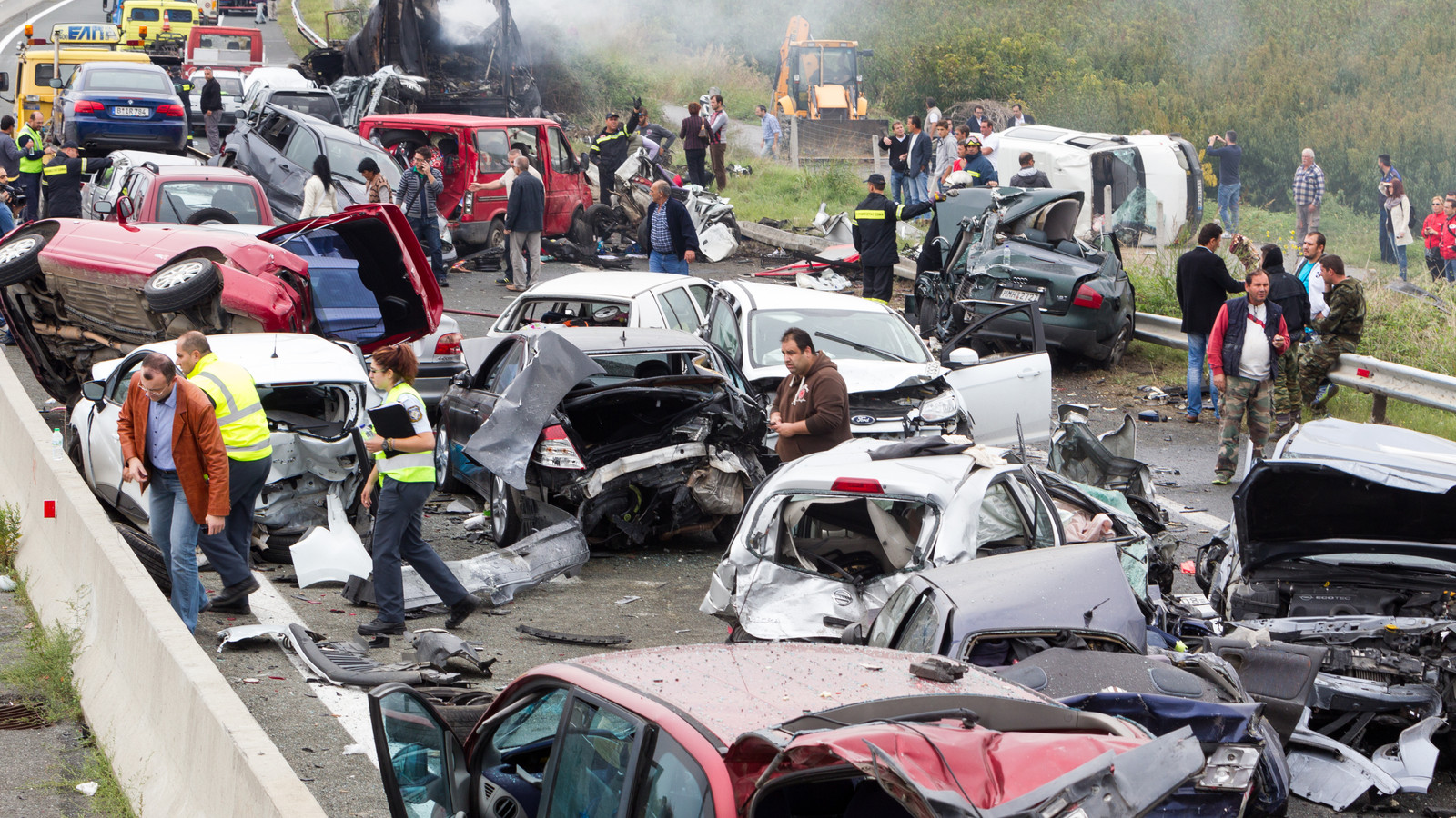 Tragedy Strikes Kansas After Dangerous Dust Storm Causes Massive 71 ...