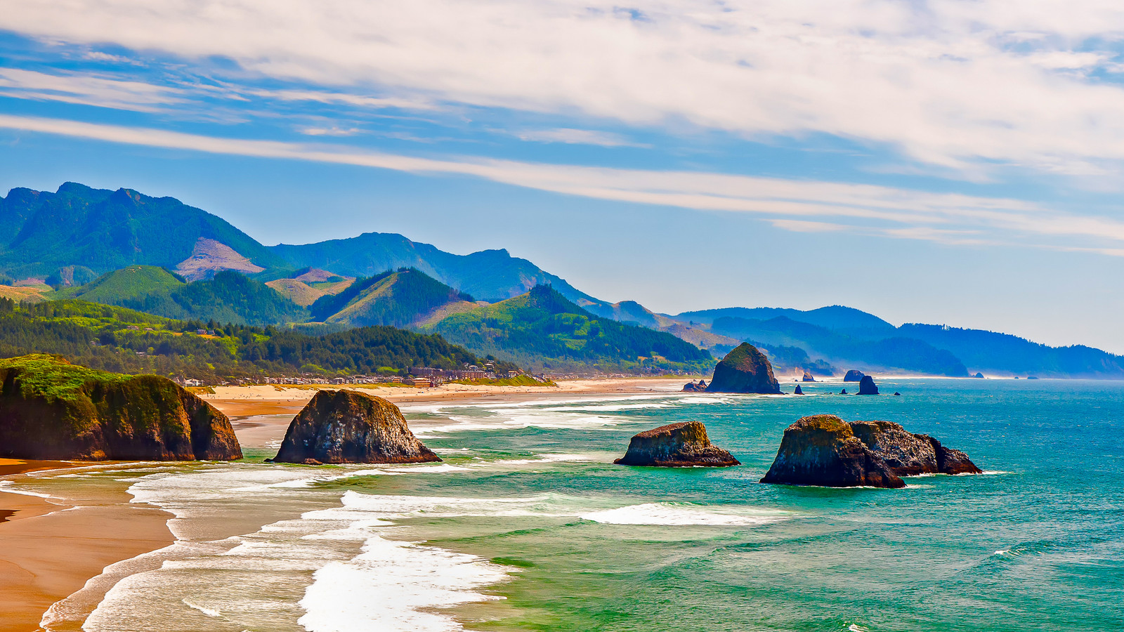 America's Happiest Beach Isn't In Florida Or California, image size:1600x900