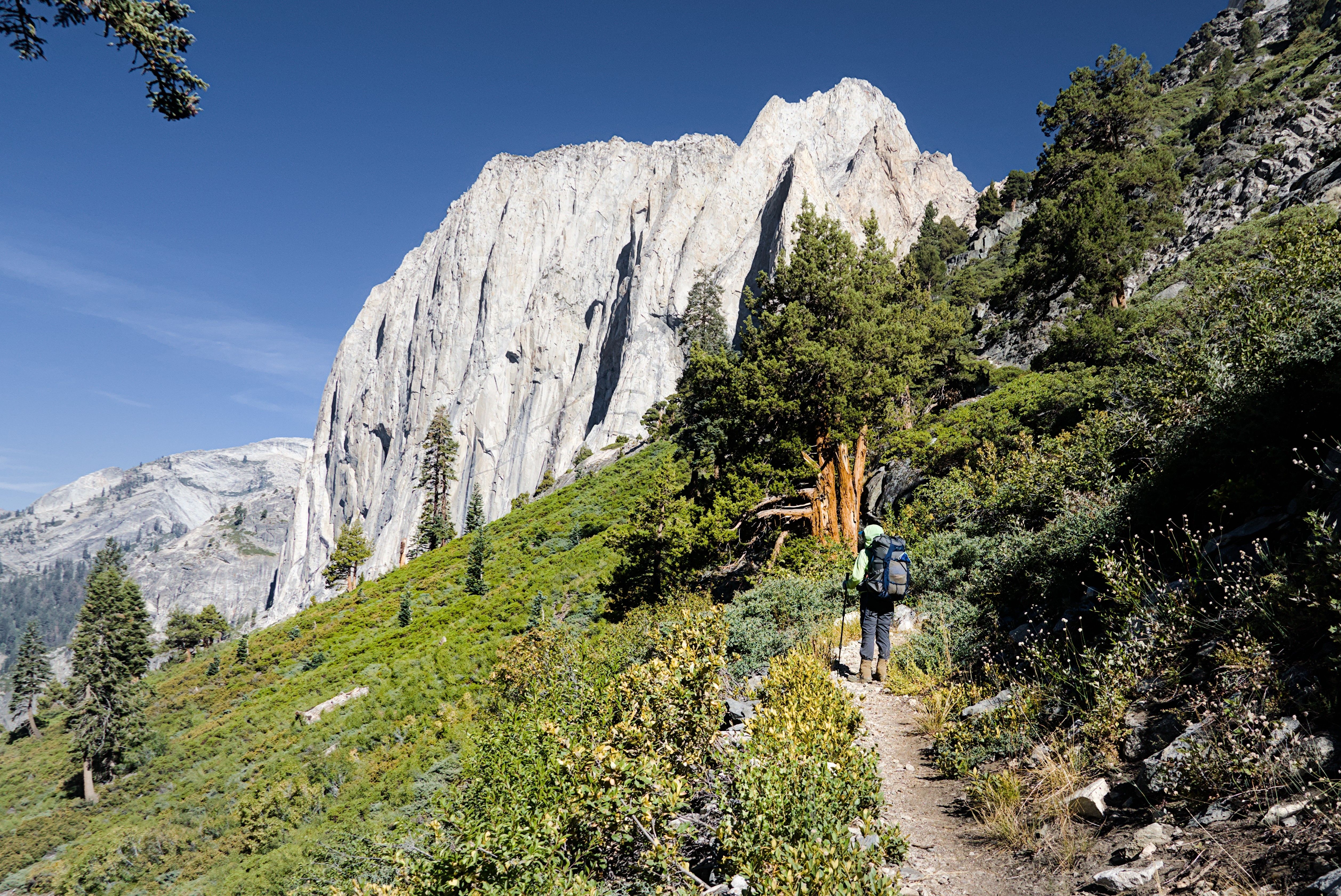 This California Trail Leads To A Secret Yosemite Valley Lookalike In