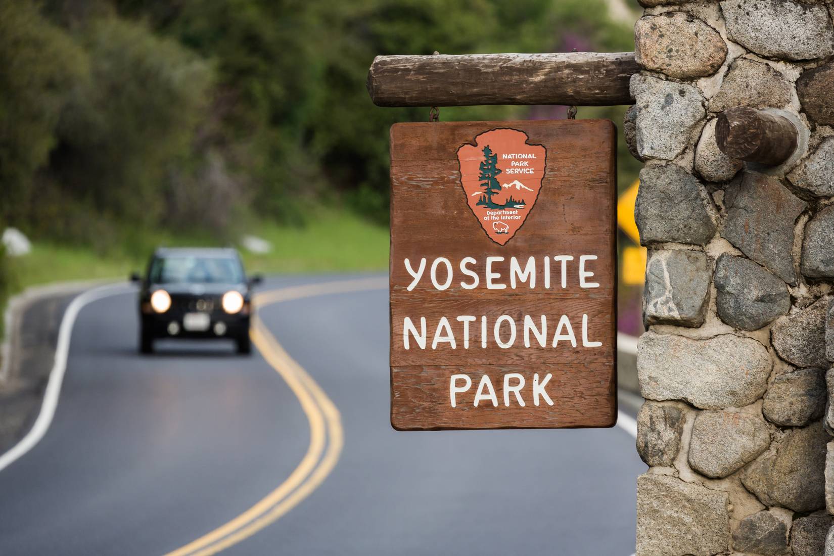 Yosemite Generates Concern As New Signs At Entrances Show Employees ...