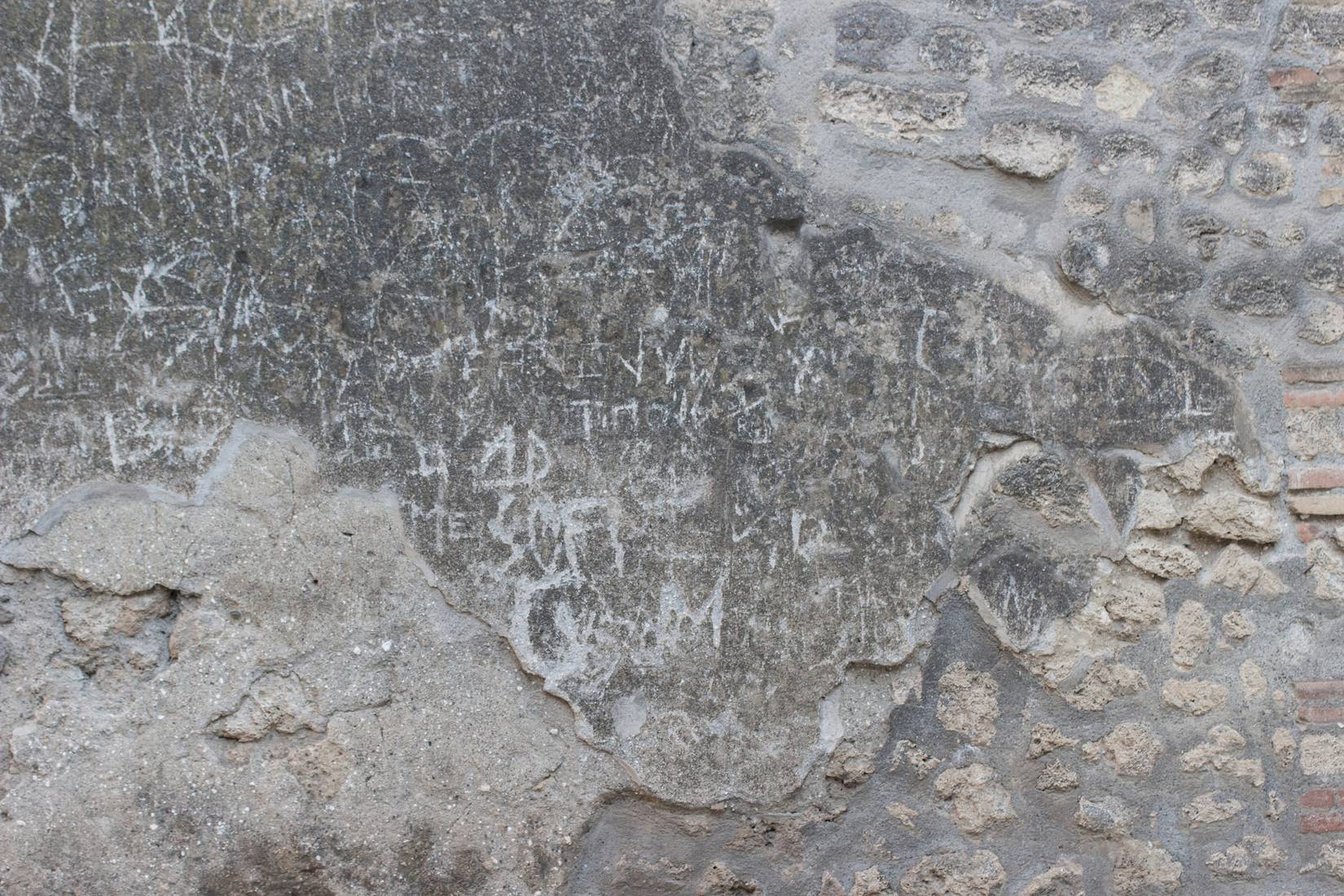 New Ancient Roman Graffiti Discovery In Pompeii Reveals A 2,000-Year ...