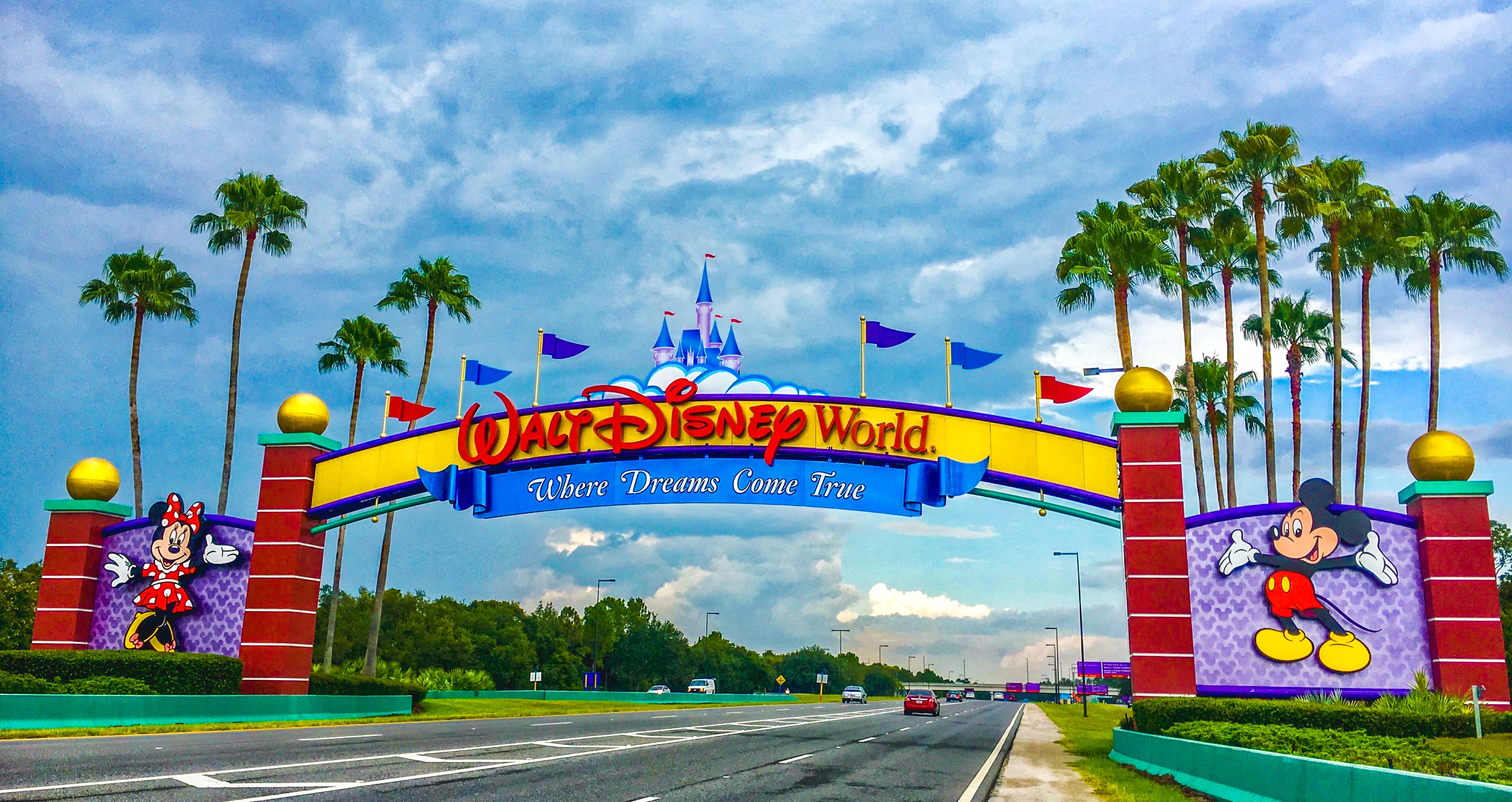 Disney's Abandoned Florida Resort Has Former Guests Heartbroken Over ...