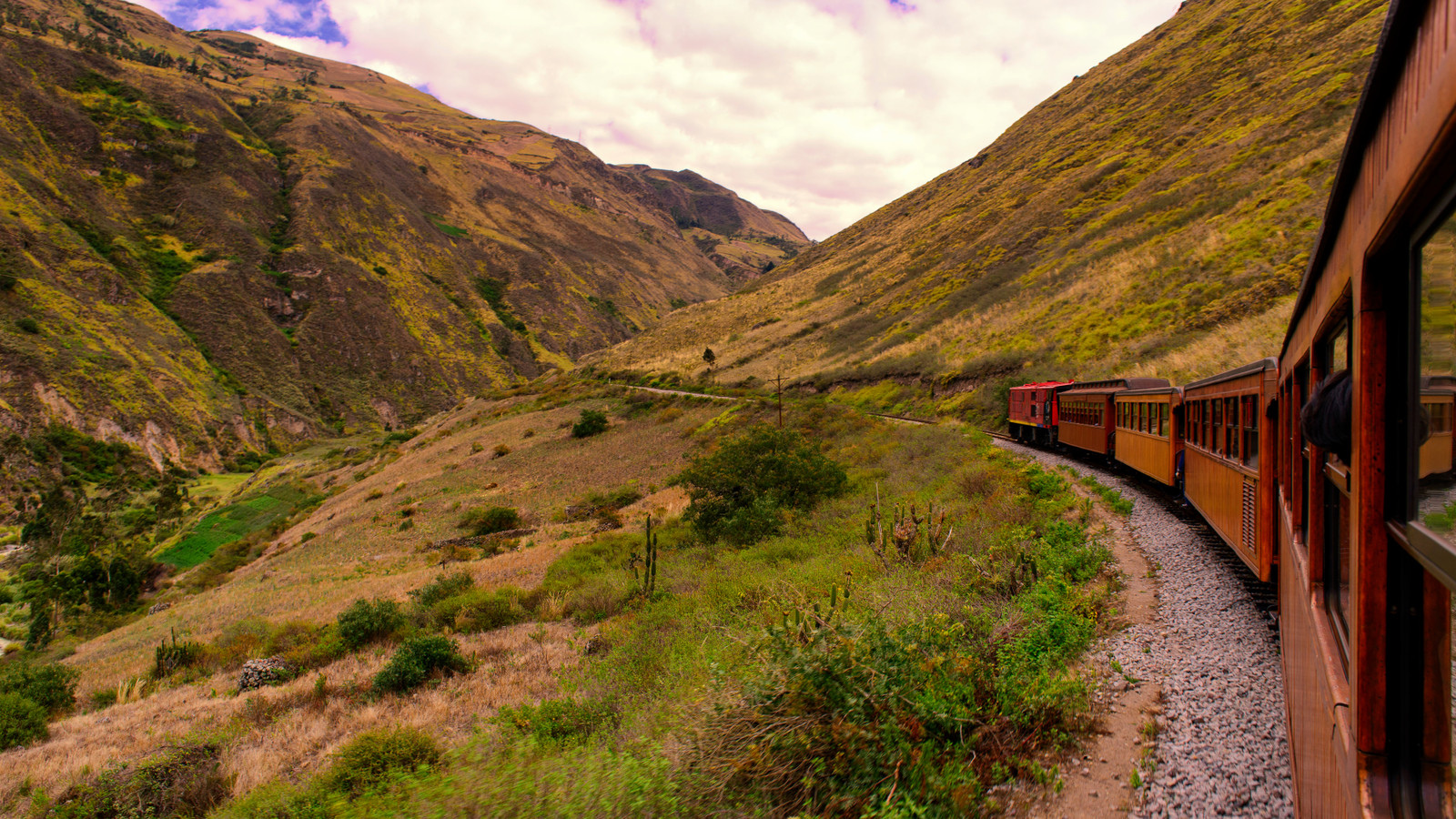 Extreme Train Ride The World's Scariest Train Ride Is Not For The Faint Of Heart