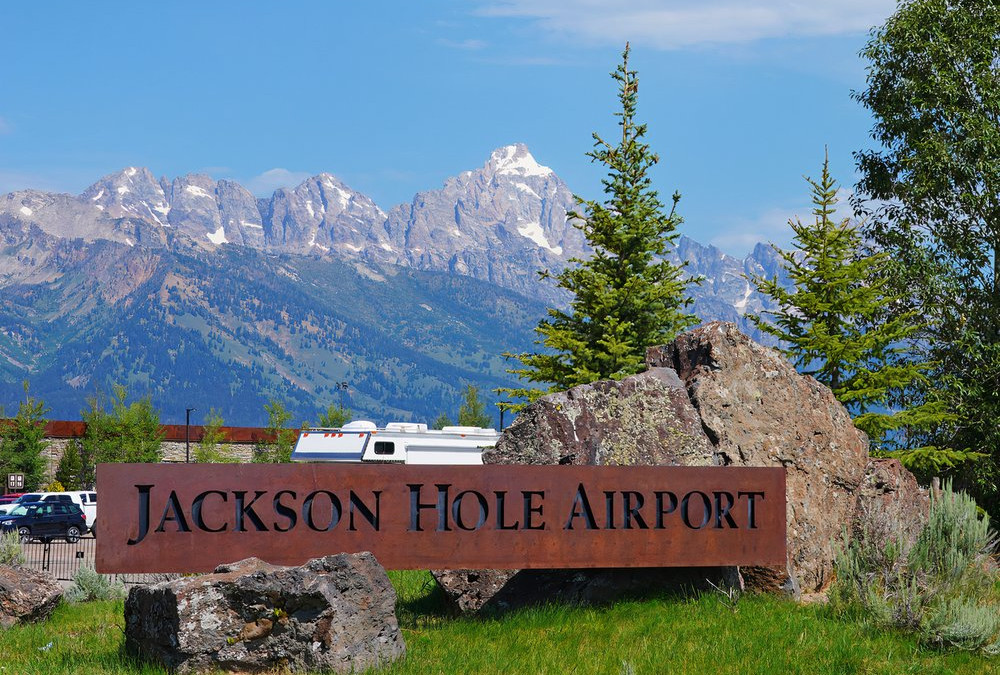 United Airlines Is Making A Top Ski Destination Easier To Reach With Its First Nonstop Flight From Boston Logan