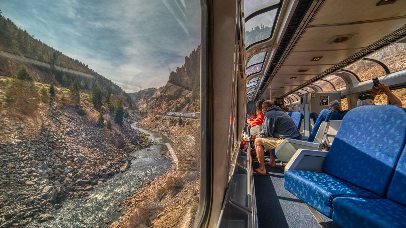 Amtrak Passengers Are Concerned Over A New Prohibited Item Warning ...