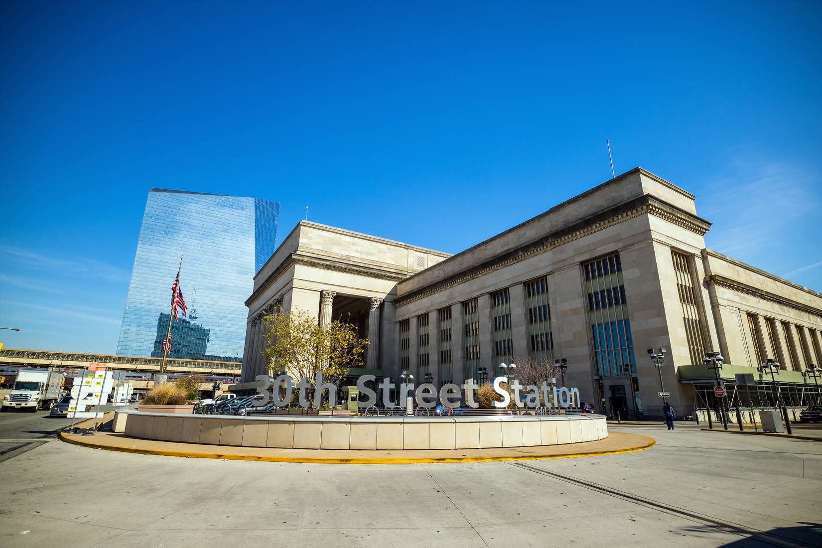 30th Street Station - principal intercity rail hub photo 1