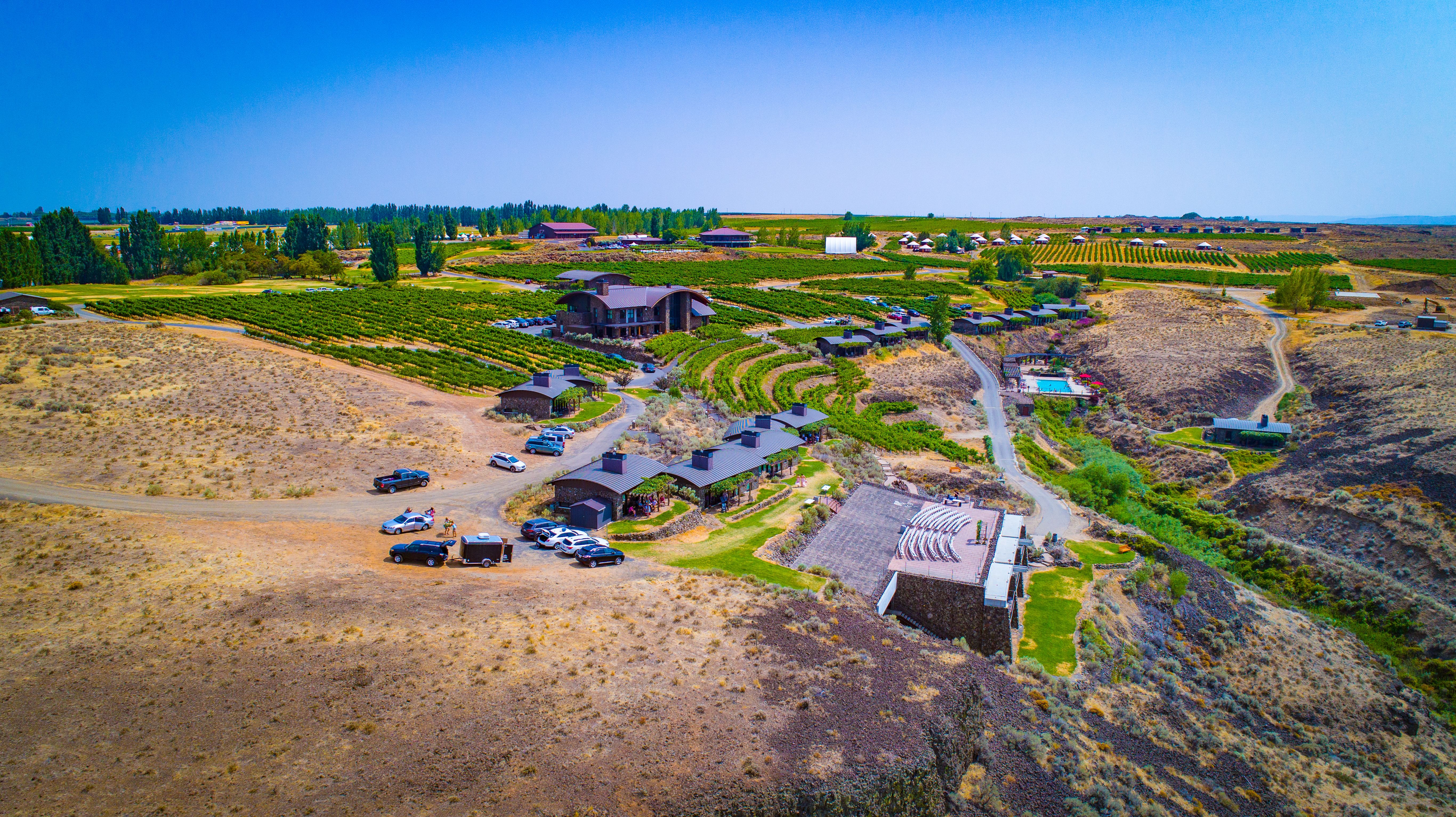 One Of America's Most Beautiful Concert Venues Is Hidden On The Cascade ...