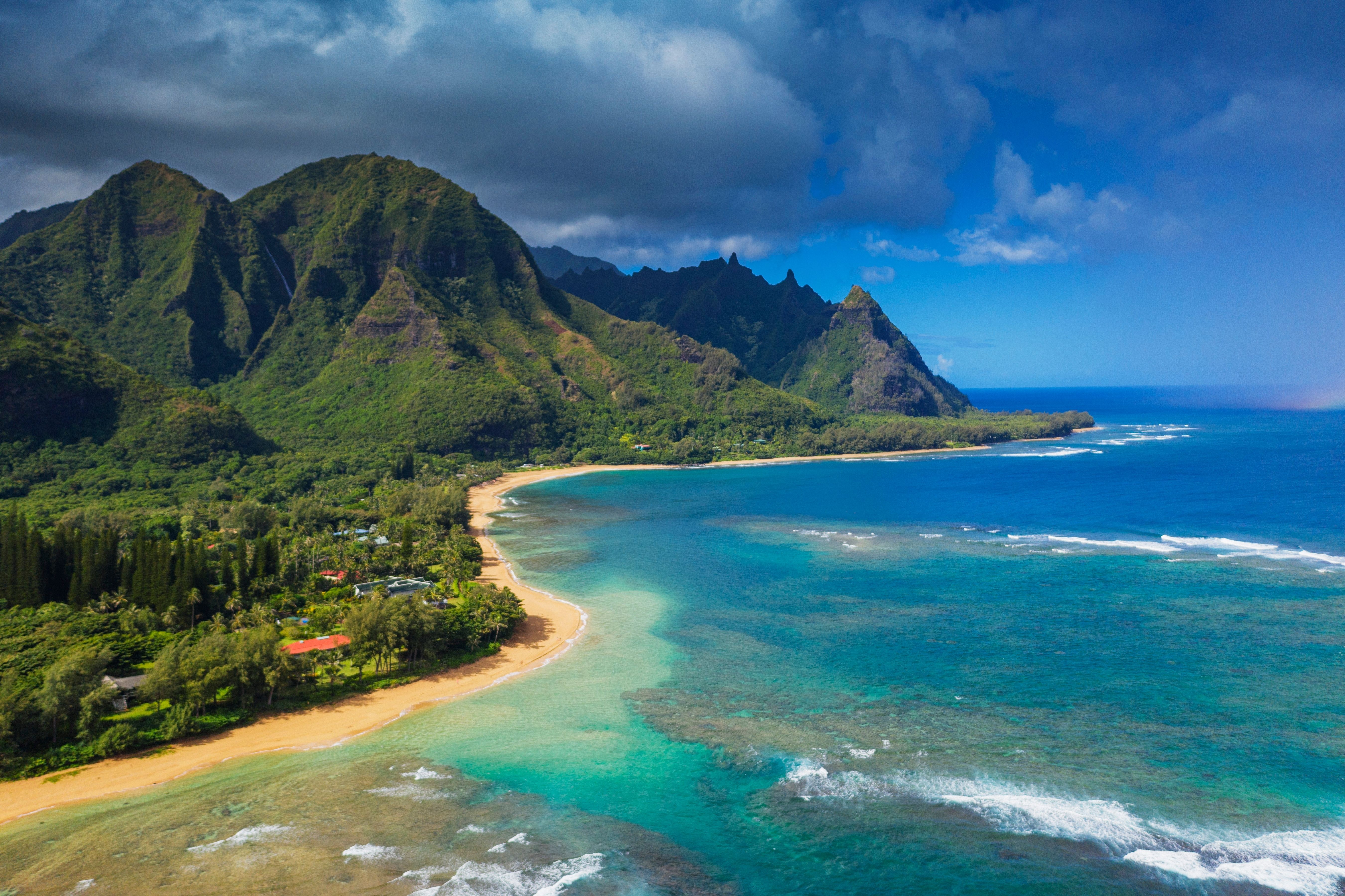 Why Kaui Is The Best Hawaiian Island, From Someone Who Visited