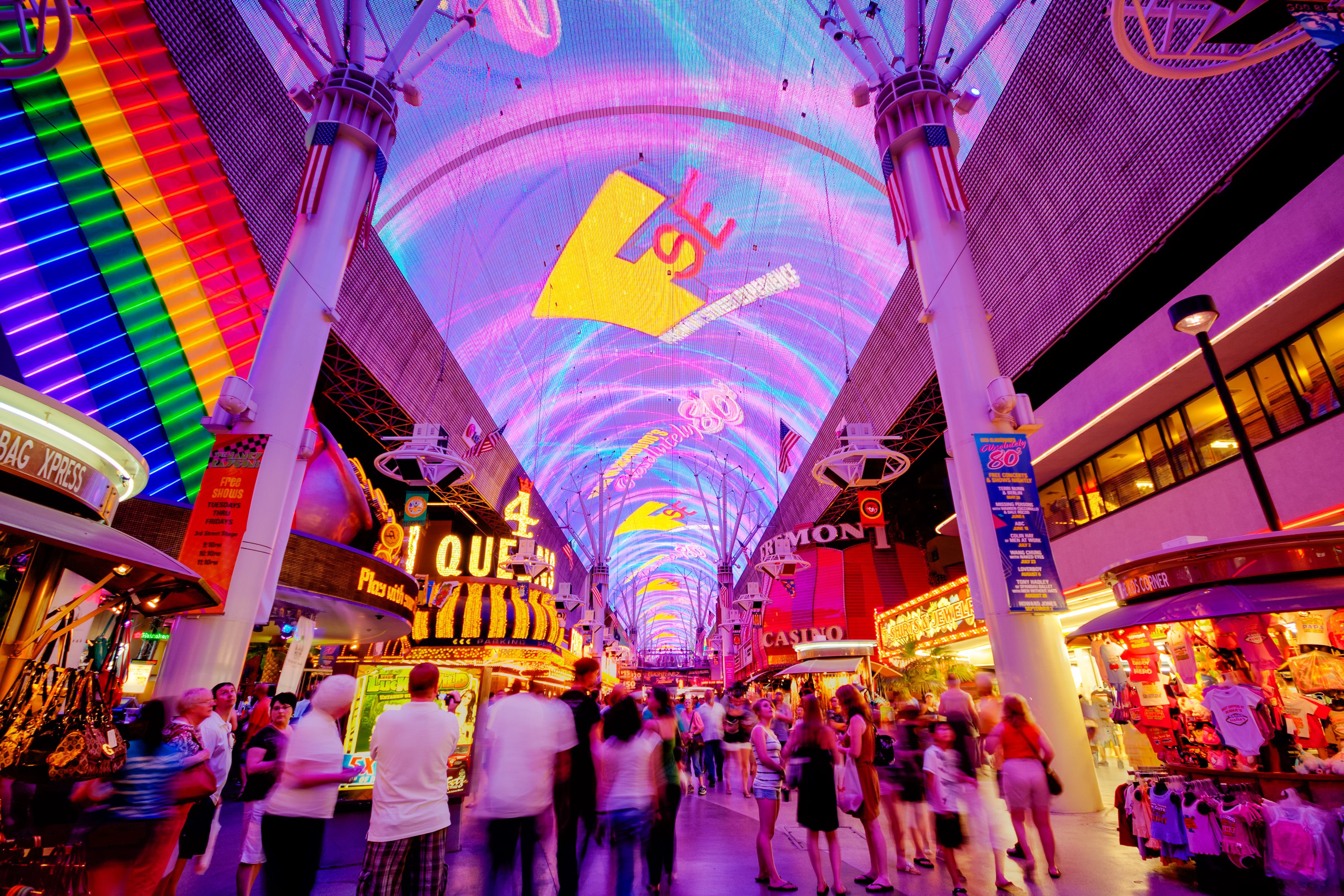 Why Locals Love This Free Las Vegas Attraction, image size:3600x2400