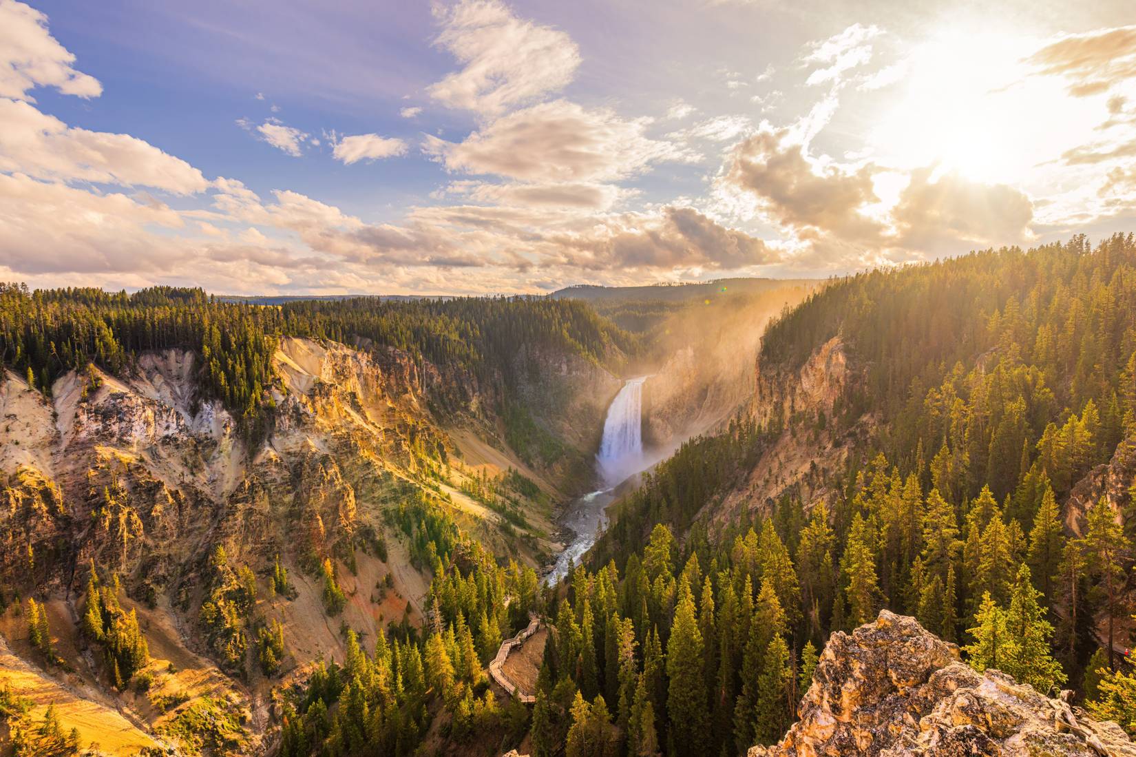 Yellowstone Rising Sun Glacier vs. Yellowstone: Which Is The Most Beautiful National Park?