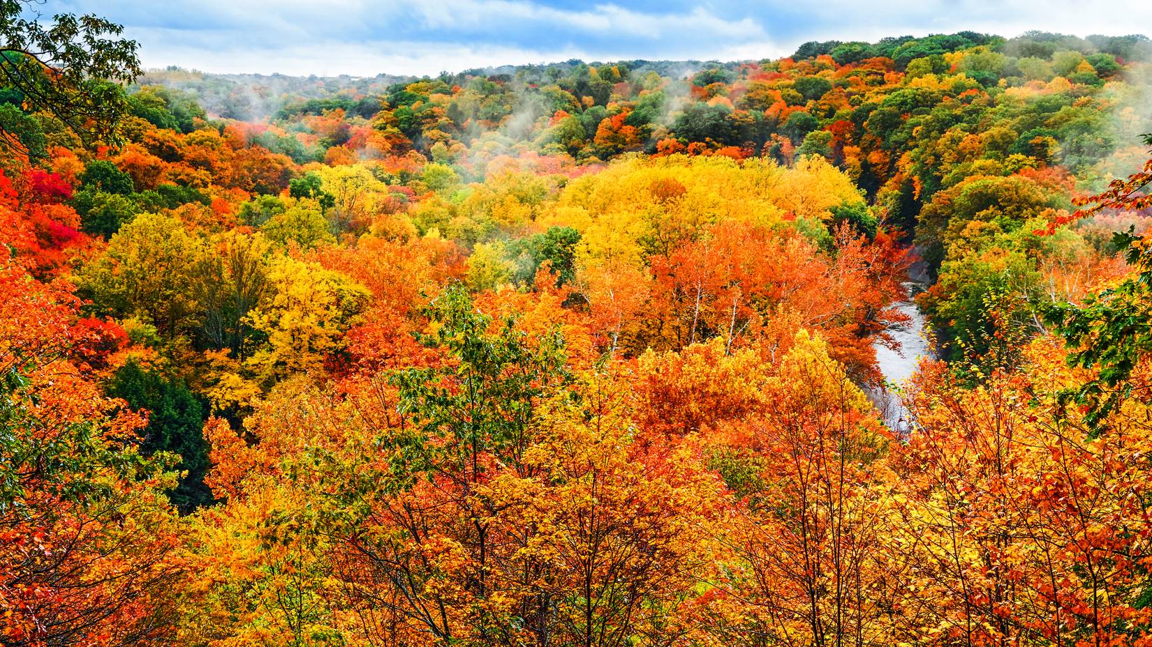 6 Fall Amtrak Trips Through America's Most Beautiful National Parks