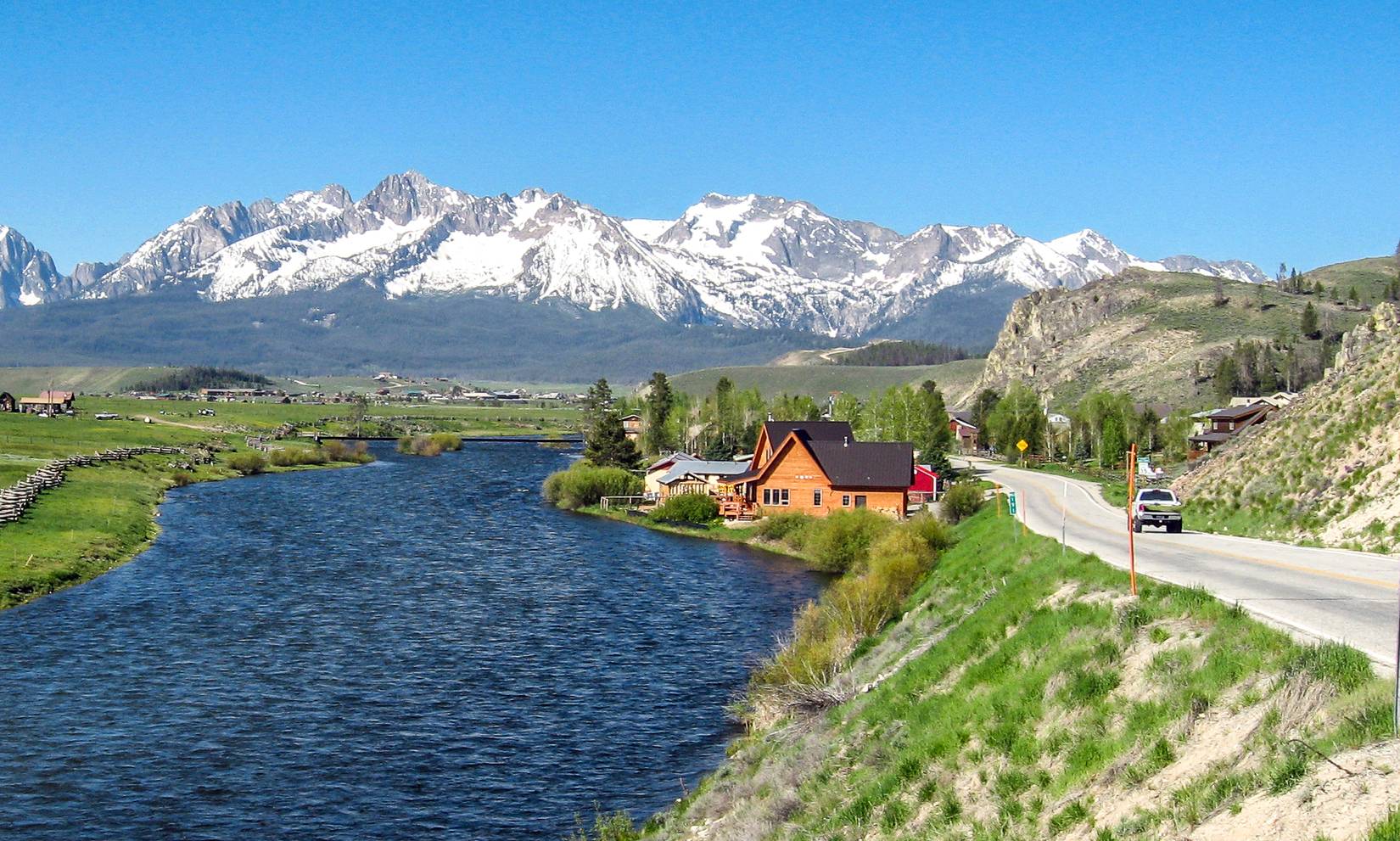 Stanley, Idaho - Sawtooth Mountains and Salmon River